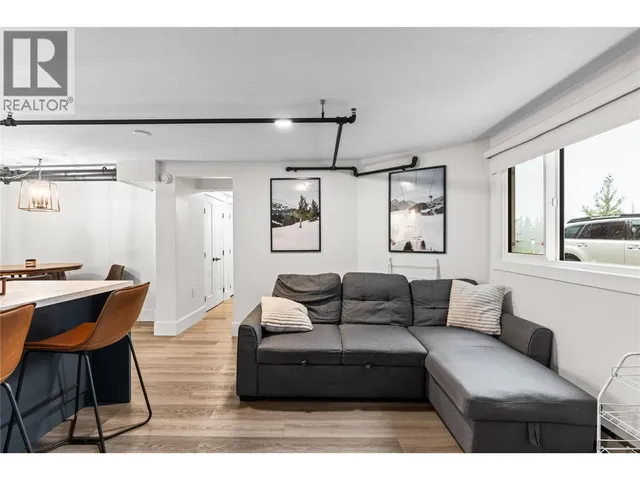 102 - 9885 PINNACLES ROAD, Silver Star 4