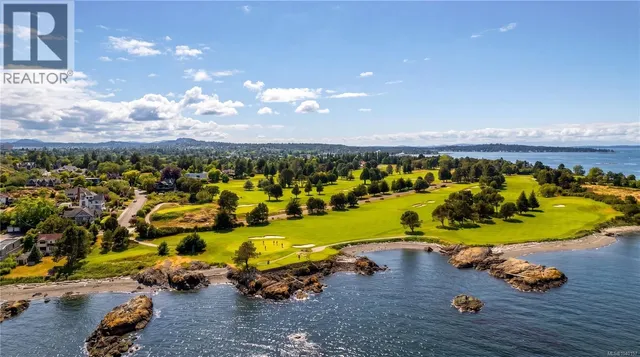 318 NEWPORT AVENUE, Oak Bay 5