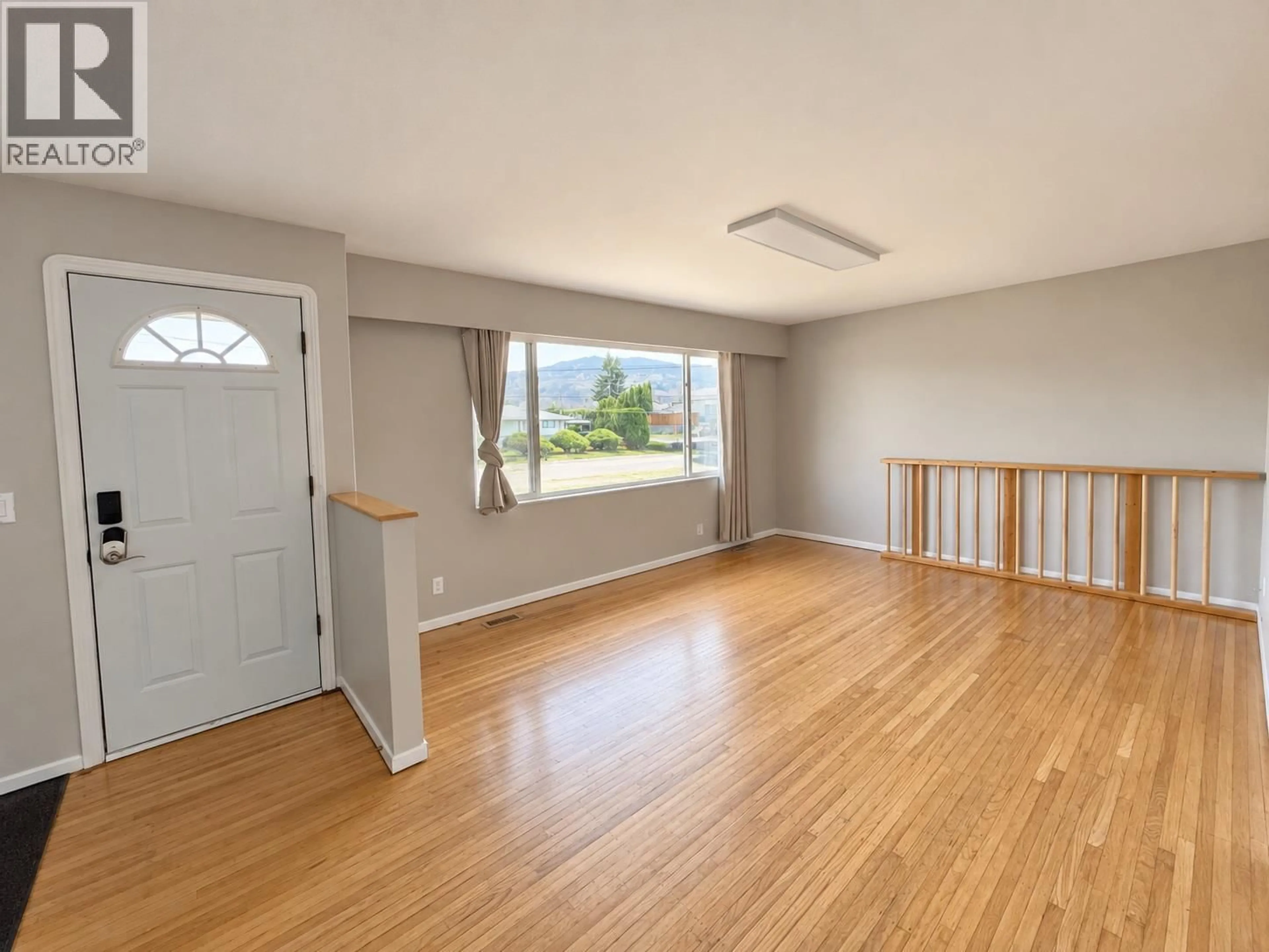 A pic of a room for 872 SELKIRK AVENUE, Kamloops British Columbia V2B1T9