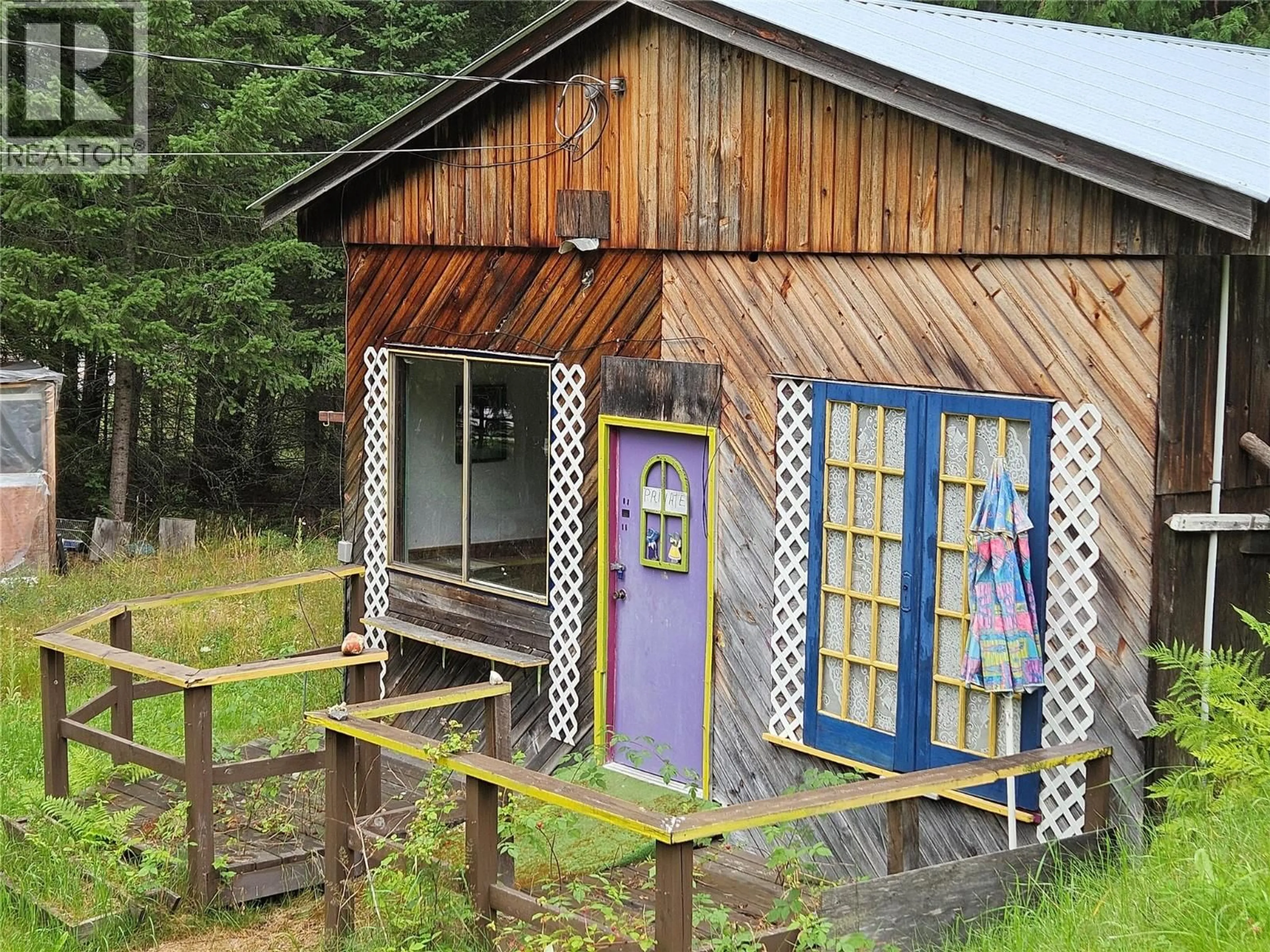 Shed for 115 LOWER FAUQUIER ROAD, Fauquier British Columbia V0G1K0