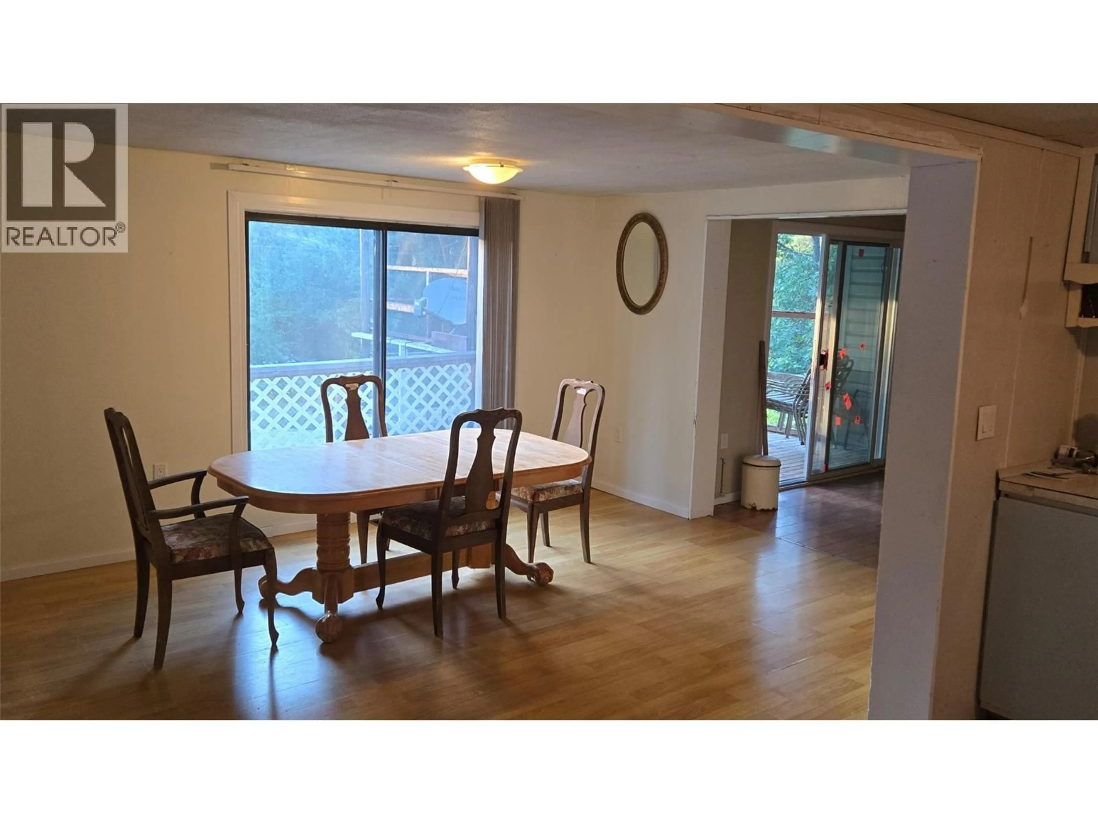 Dining room, wood/laminate floor for 115 LOWER FAUQUIER ROAD, Fauquier British Columbia V0G1K0