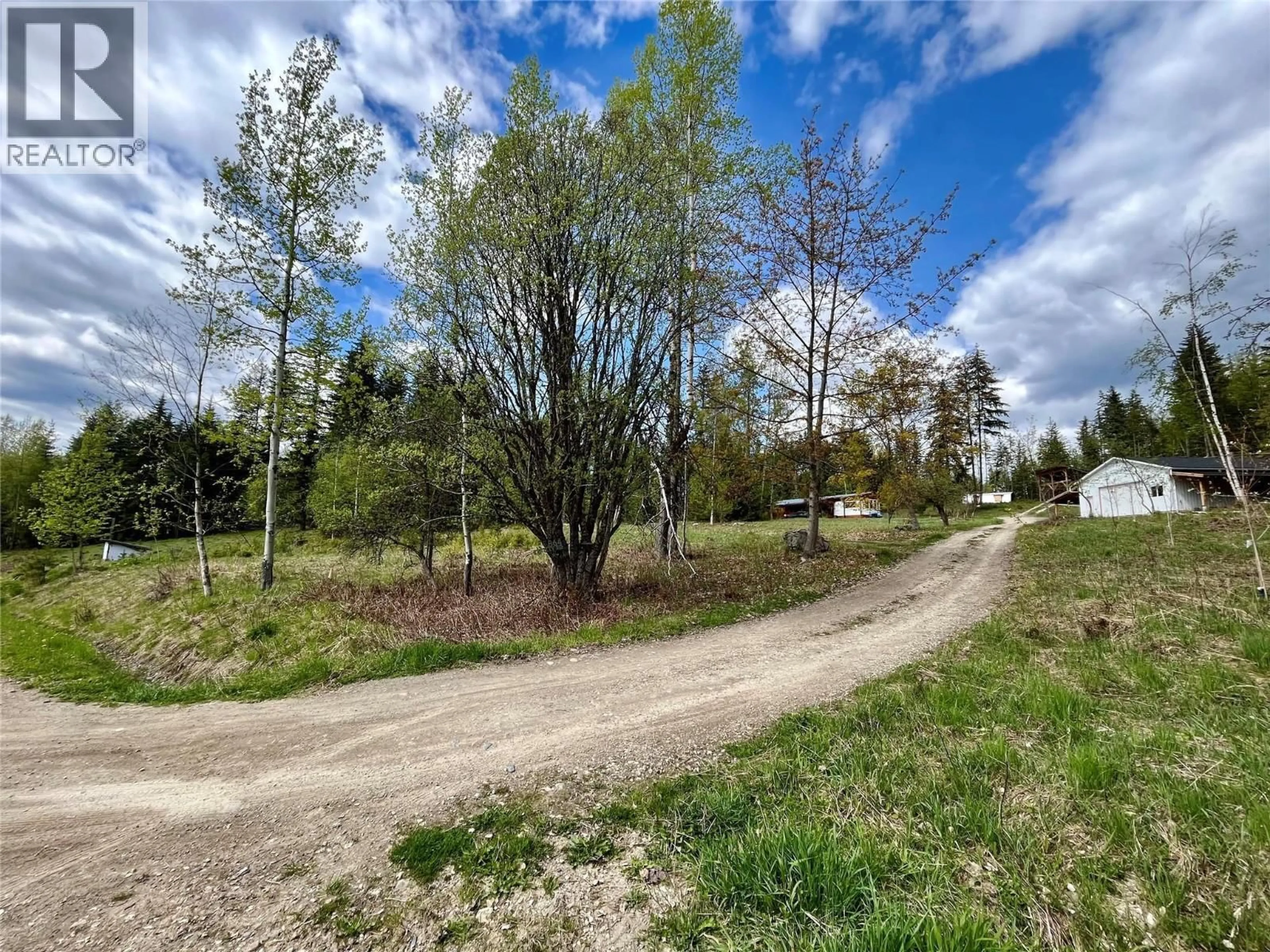 A pic from outside/outdoor area/front of a property/back of a property/a pic from drone, forest/trees view for 864 BARTLEY ROAD, Nakusp British Columbia V0G1R1