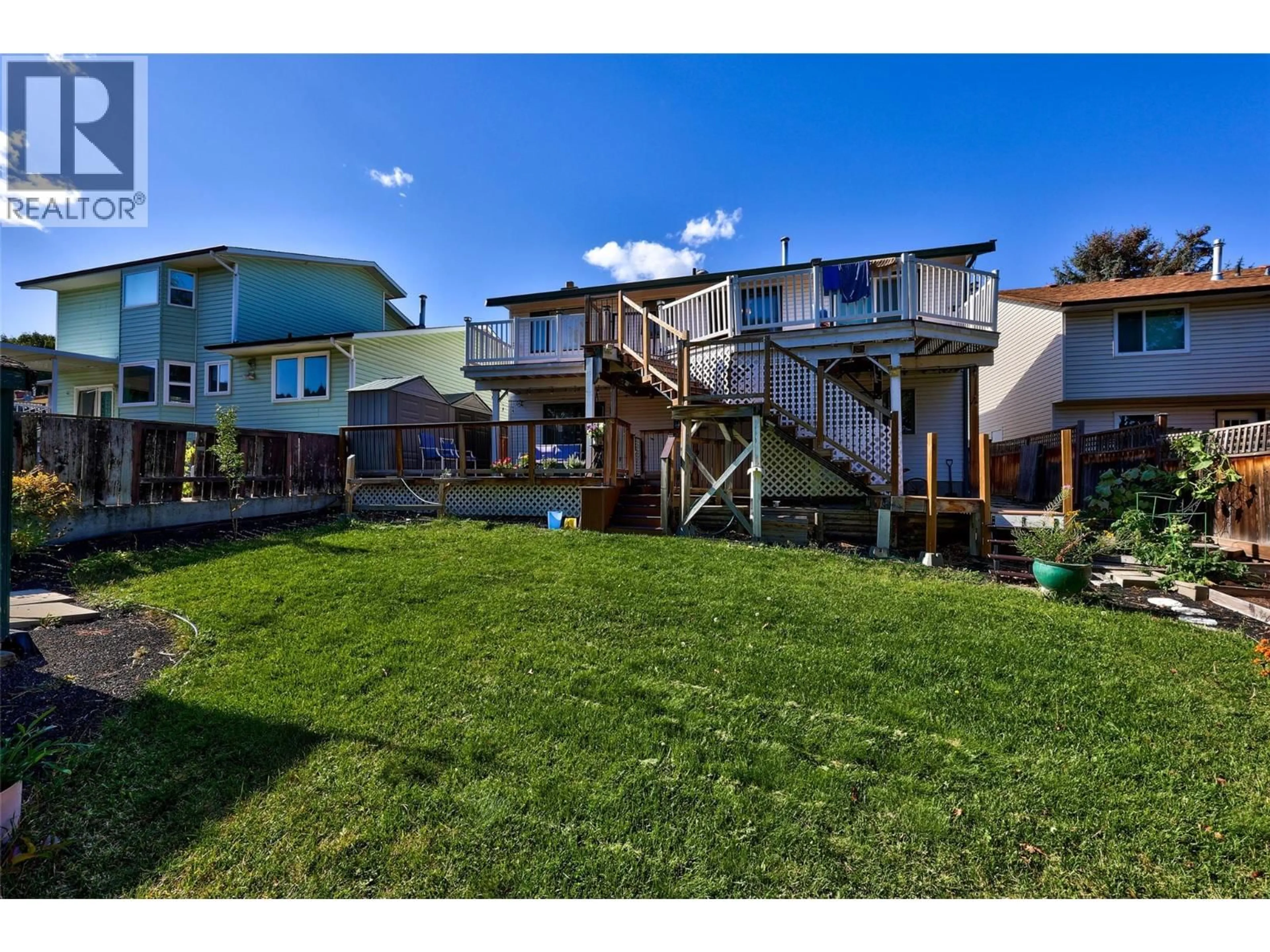 A pic from outside/outdoor area/front of a property/back of a property/a pic from drone, unknown for 749 ROBSON DRIVE, Kamloops British Columbia V2E2G7