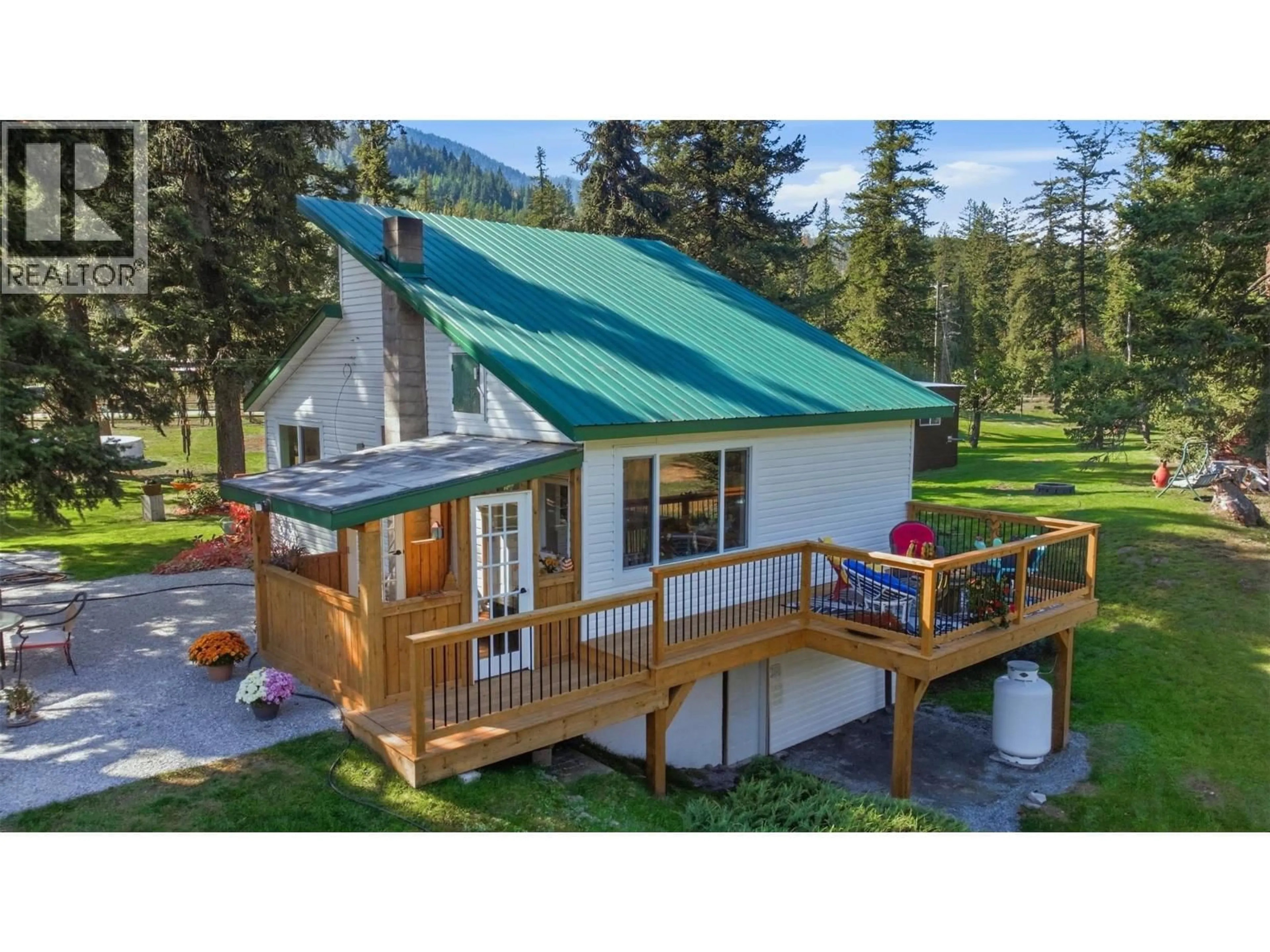 Unknown for 1385 6 HIGHWAY, Cherryville British Columbia V0E2G1