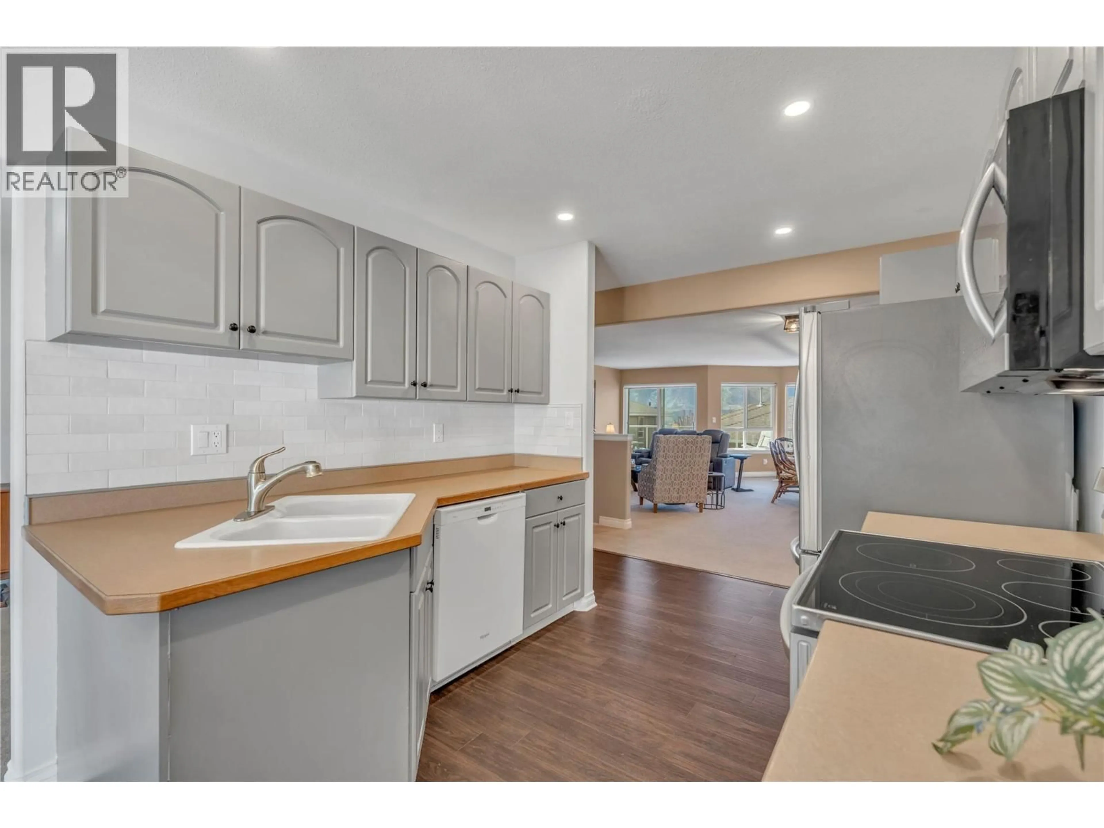 Open concept kitchen, unknown for 175 - 3948 FINNERTY ROAD, Penticton British Columbia V2A8P8
