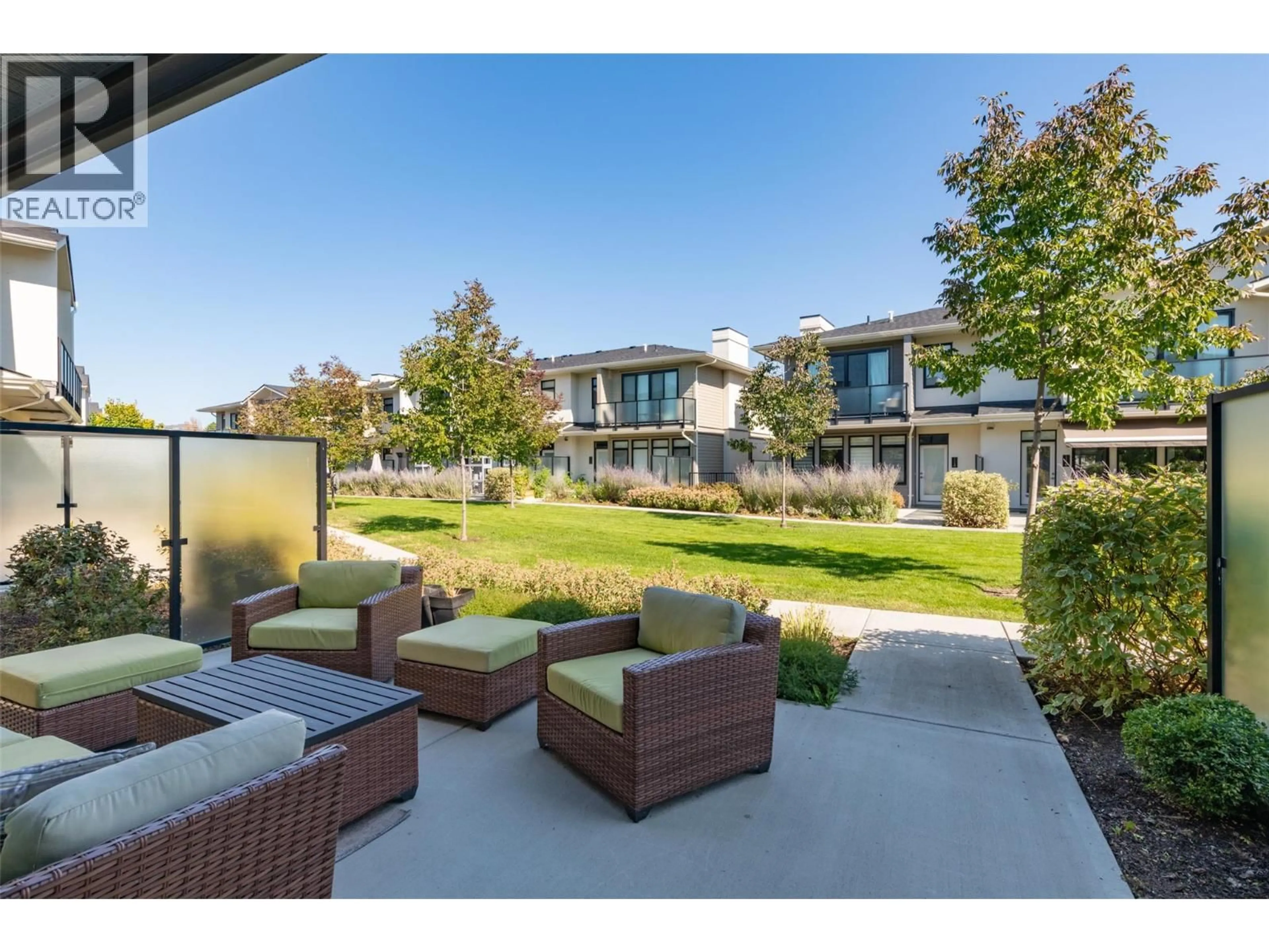 Patio, street for 25 - 1102 CAMERON AVENUE, Kelowna British Columbia V1Y0B2