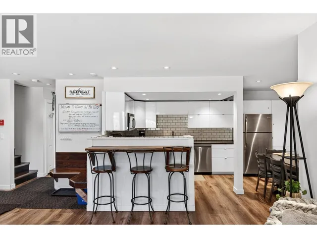 B6 - 7375 PORCUPINE ROAD, Big White 5