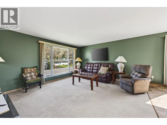 1106 MACLEAN CRESCENT, Cache Creek 5