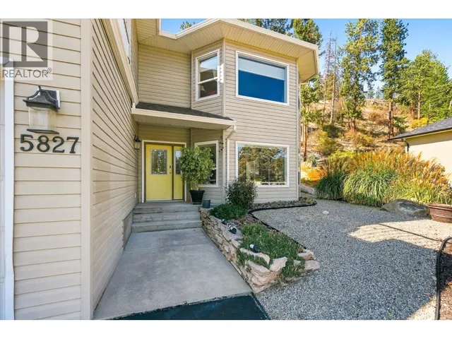 5827 VICTORIA STREET, Peachland 2
