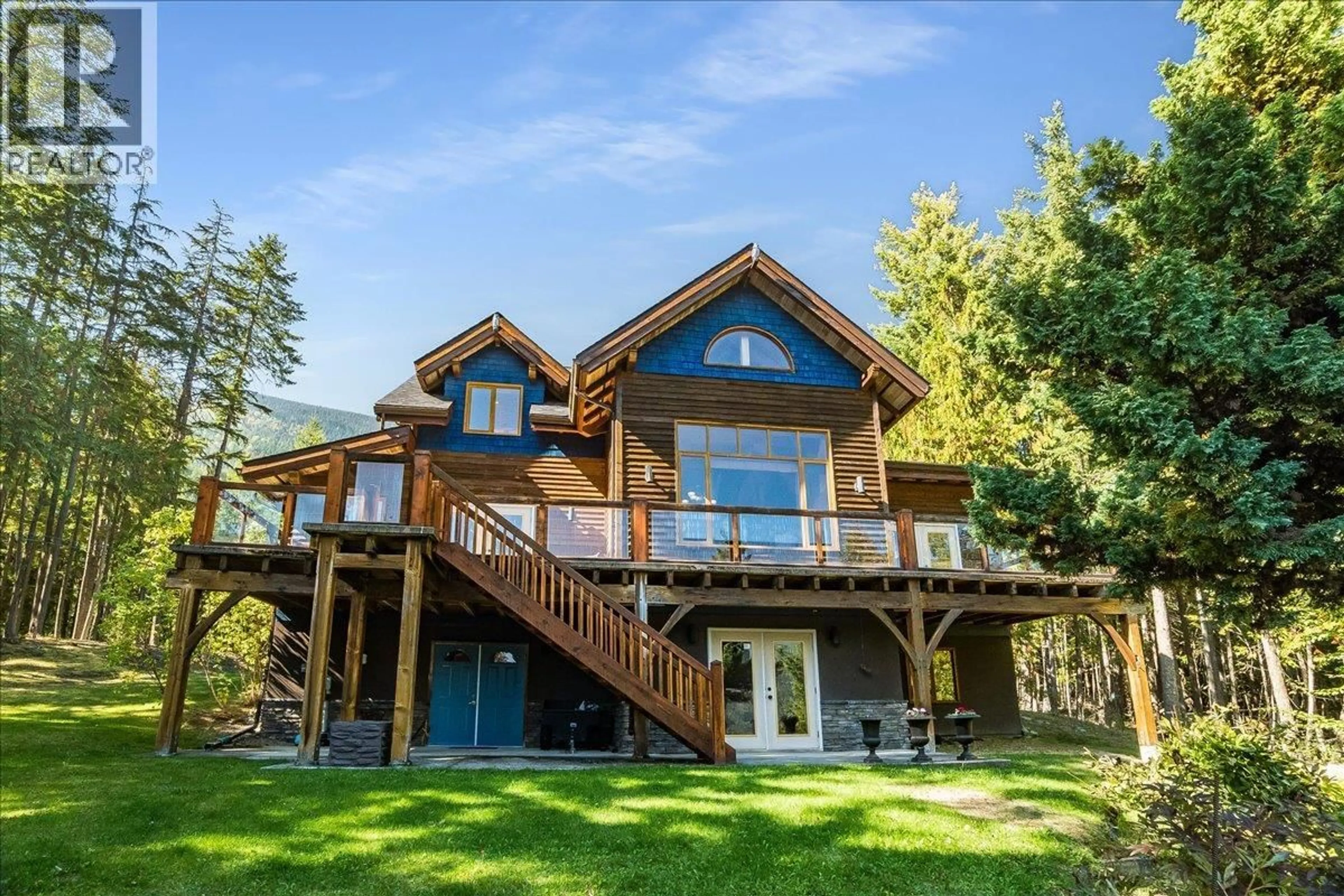 Home with vinyl exterior material, water/lake/river/ocean view for 9233 31 HIGHWAY, Kaslo British Columbia V0G1M0
