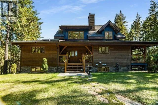 9233 31 HIGHWAY, Kaslo 5