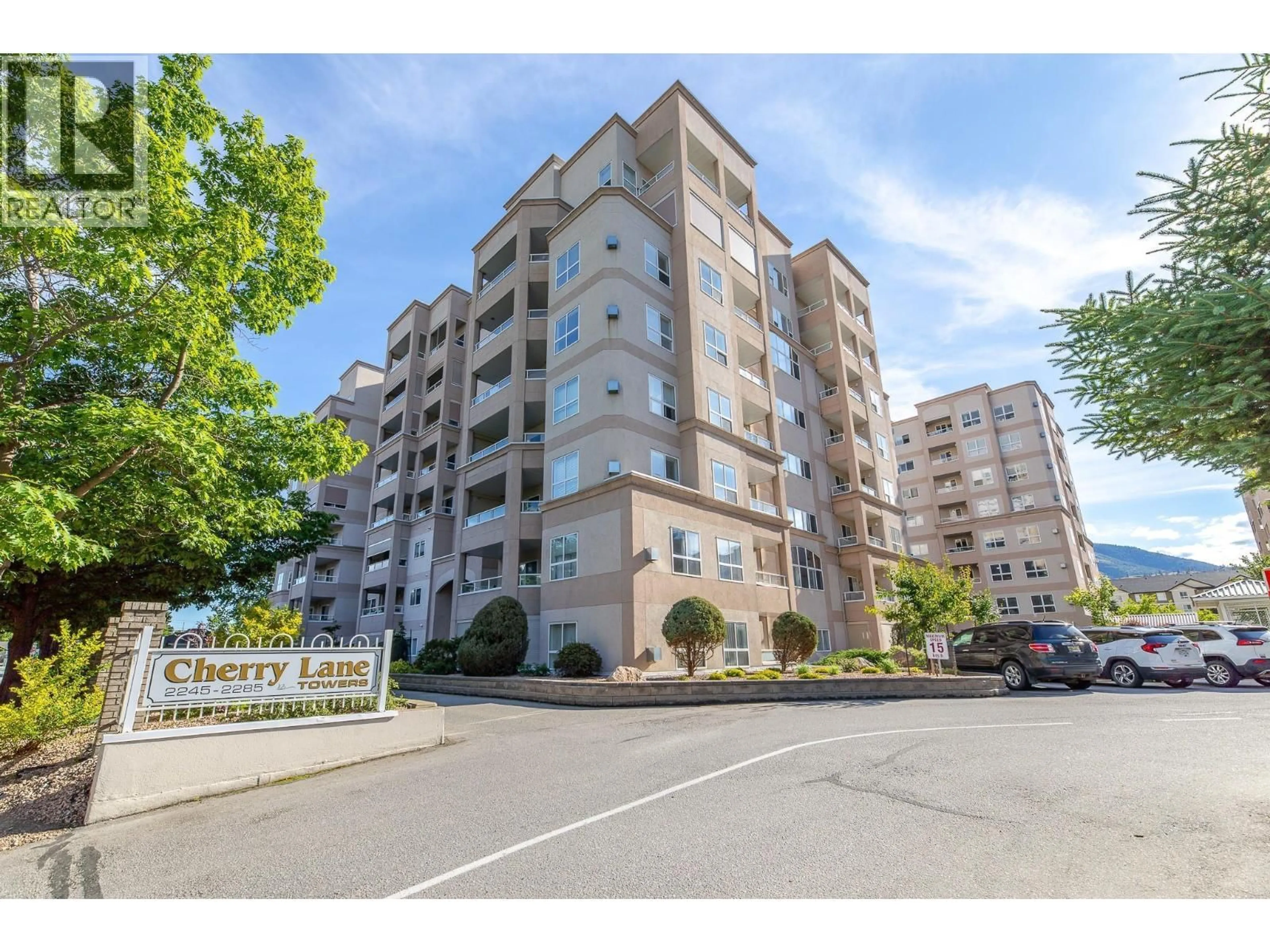 A pic from outside/outdoor area/front of a property/back of a property/a pic from drone, street for 307 - 2265 ATKINSON STREET, Penticton British Columbia V2A8R7