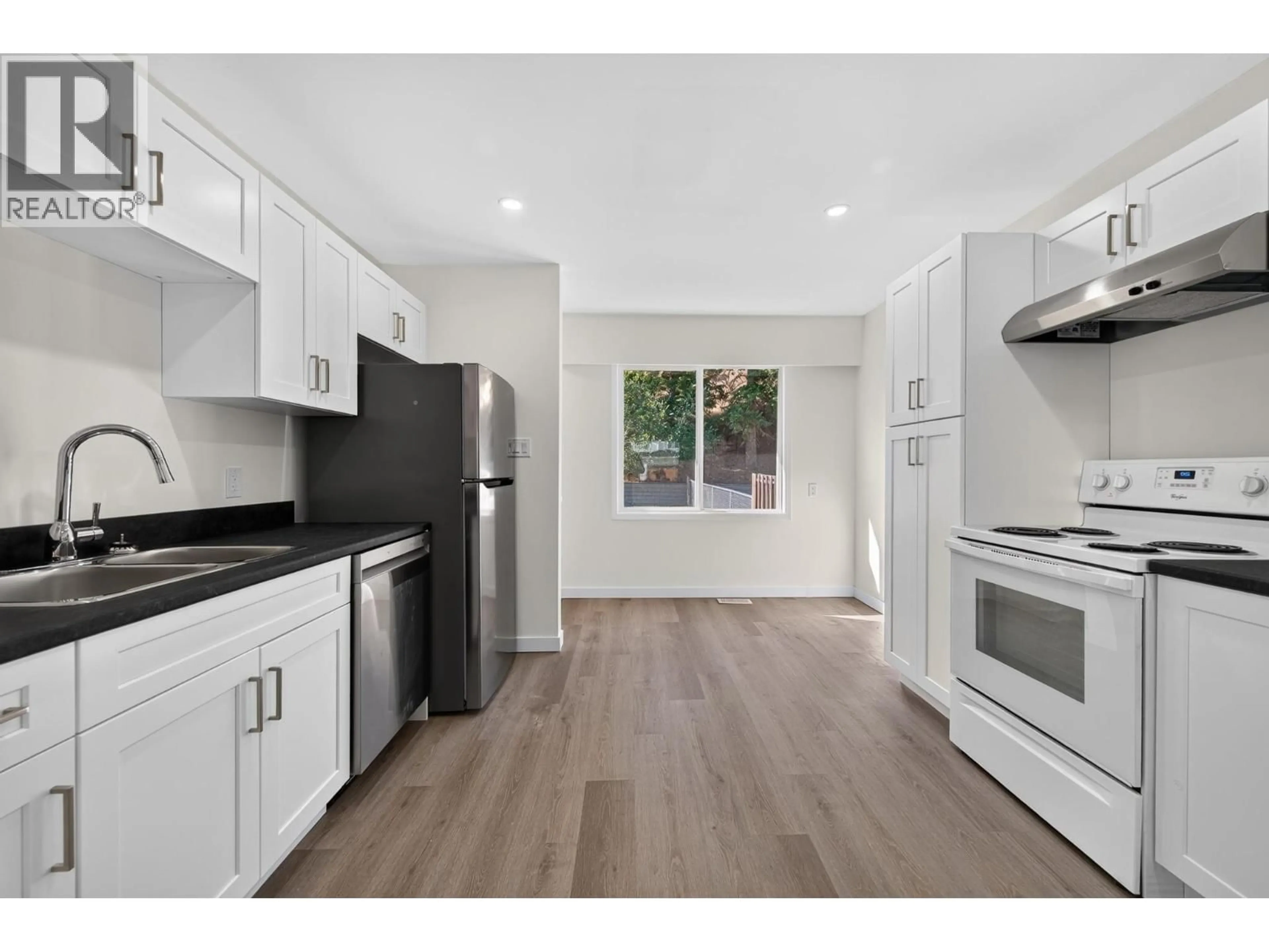 Standard kitchen, unknown for 2257/2259 VALLEYVIEW DRIVE, Kamloops British Columbia V2C4C8