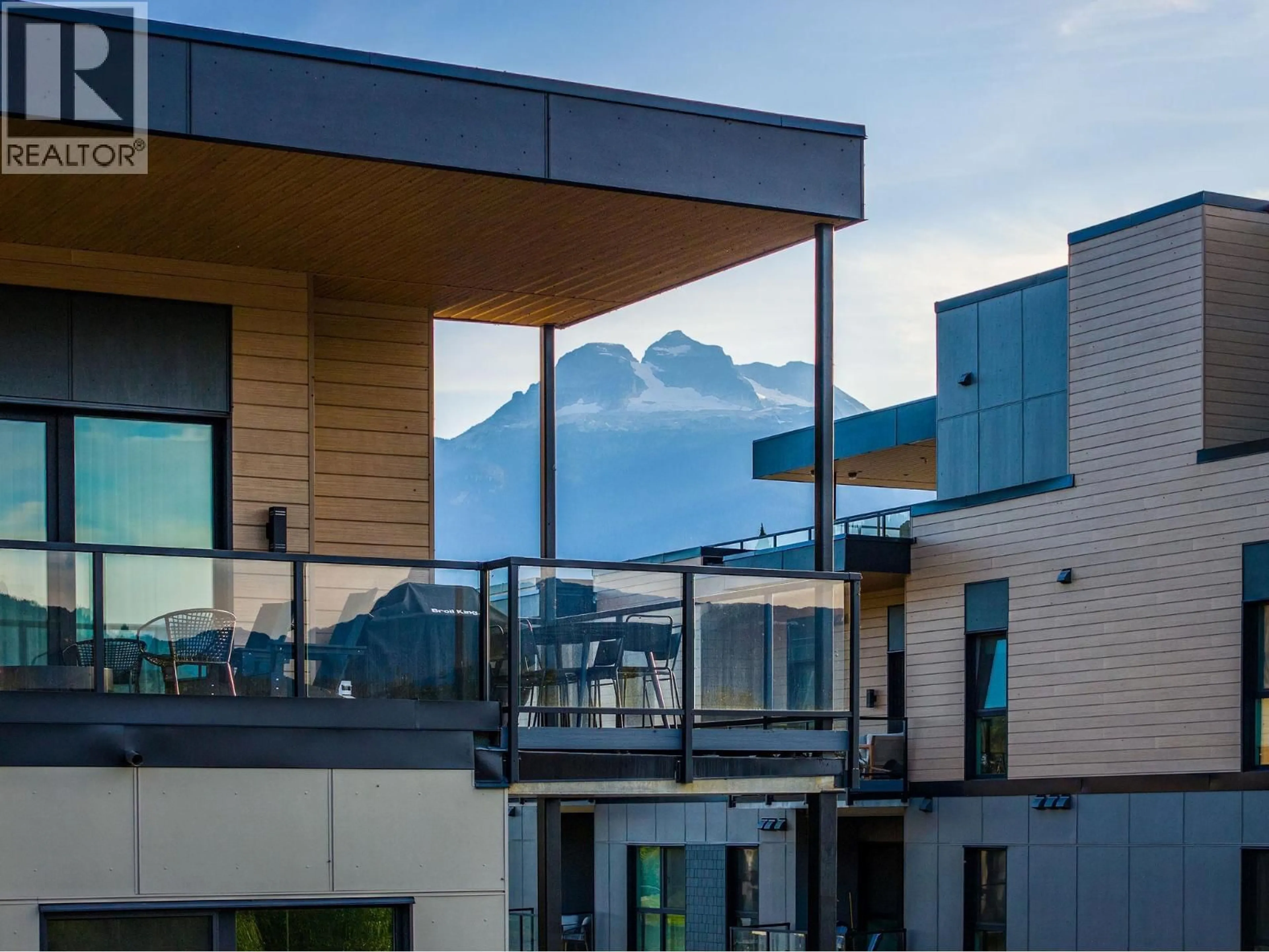 Home with vinyl exterior material, mountain view for 2501 - 1702 COURSIER AVENUE, Revelstoke British Columbia V0E2S1