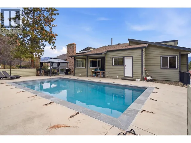 2218 OMINECA PLACE, Kelowna 3