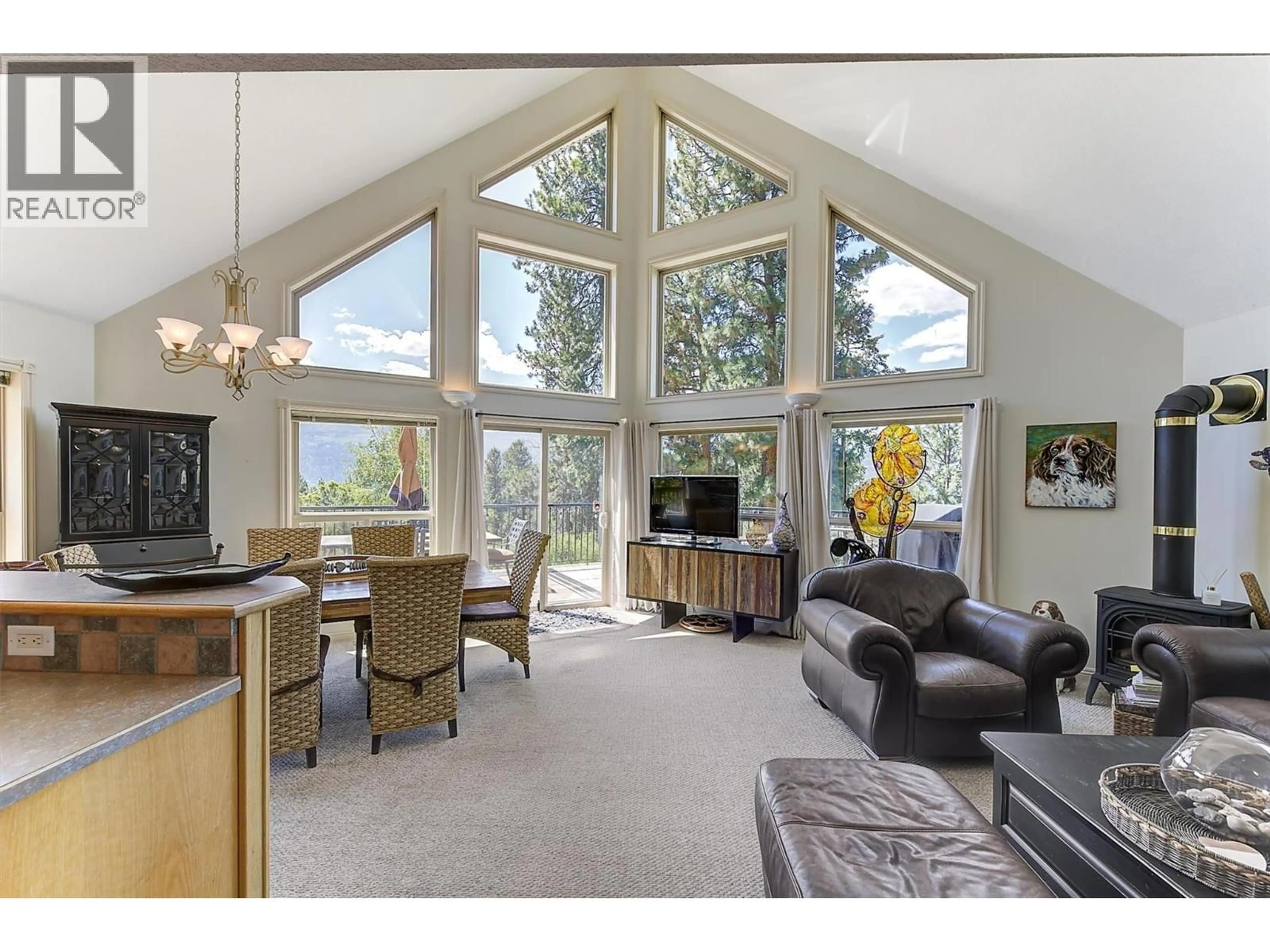 Living room with furniture, unknown for 16490 COMMONAGE ROAD, Lake Country British Columbia V4V1B3