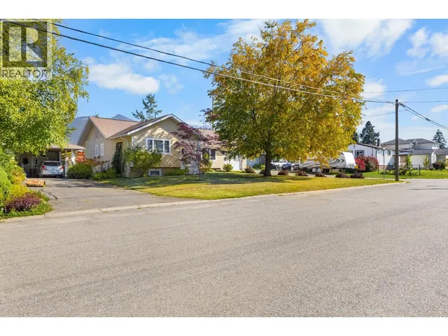 434 25TH AVENUE SOUTH, Creston 2
