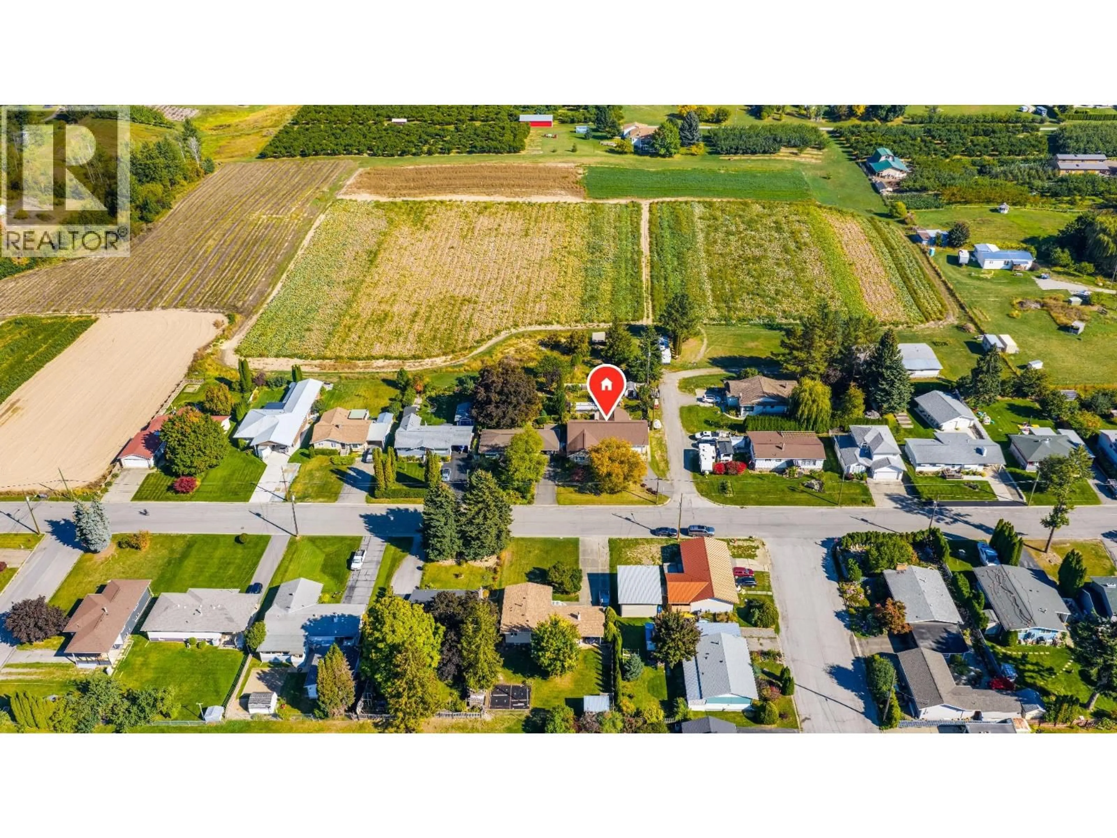 A pic from outside/outdoor area/front of a property/back of a property/a pic from drone, street for 434 25TH AVENUE SOUTH, Creston British Columbia V0B1G5