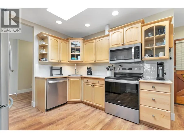 209 - 1660 UFTON COURT, Kelowna 5