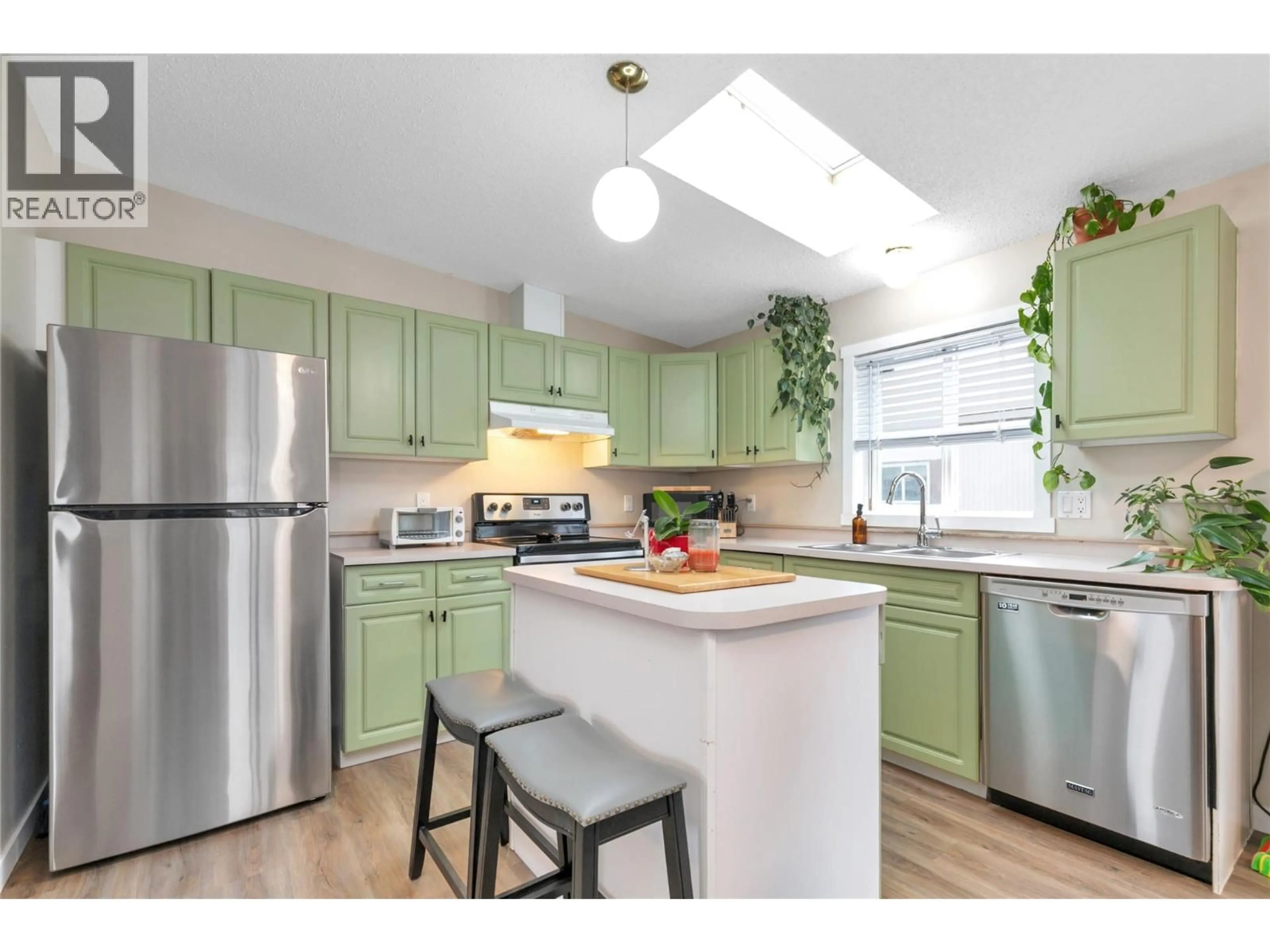 Open concept kitchen, unknown for 79 - 9020 JIM BAILEY ROAD, Kelowna British Columbia V4V1E5