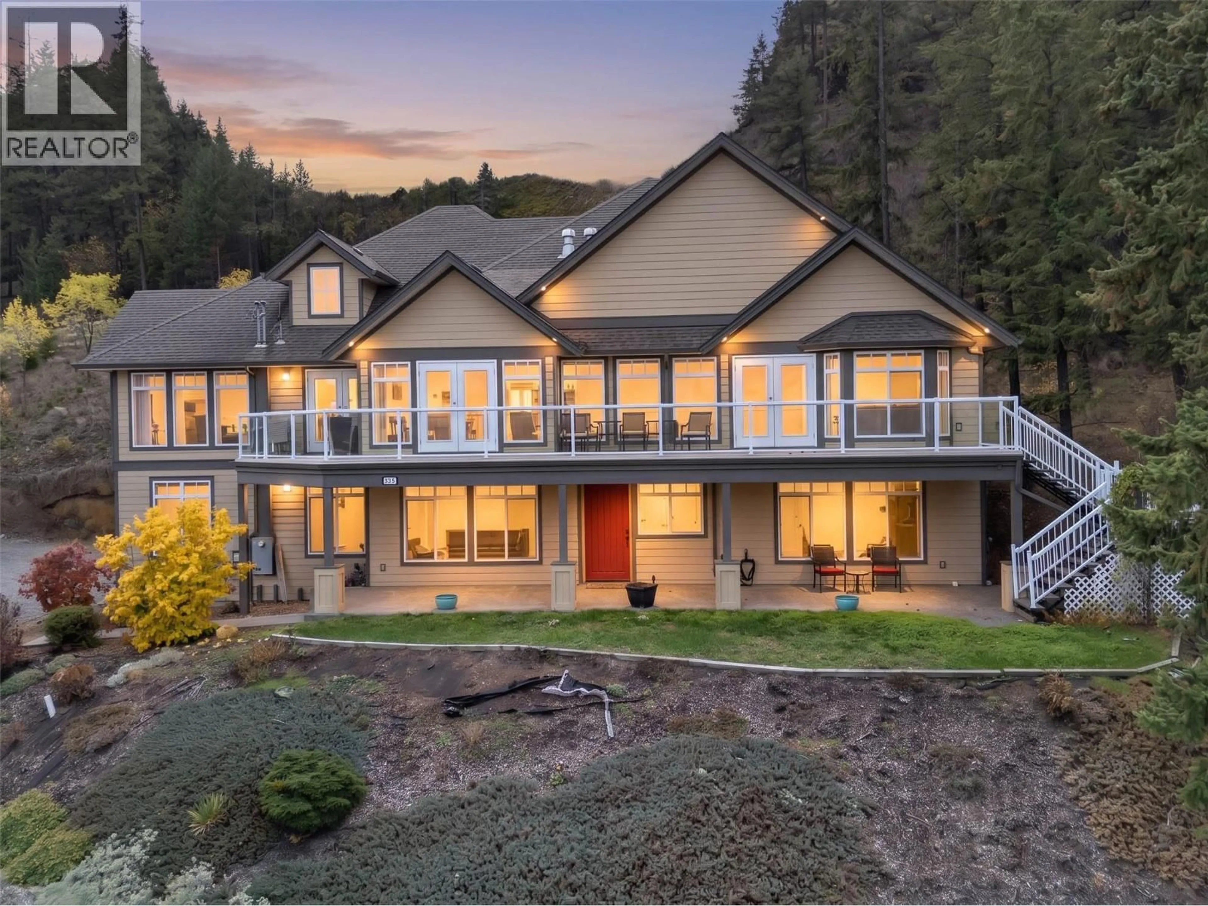 A pic from outside/outdoor area/front of a property/back of a property/a pic from drone, water/lake/river/ocean view for 4732 UPLANDS DRIVE, Kamloops British Columbia V2C6S9