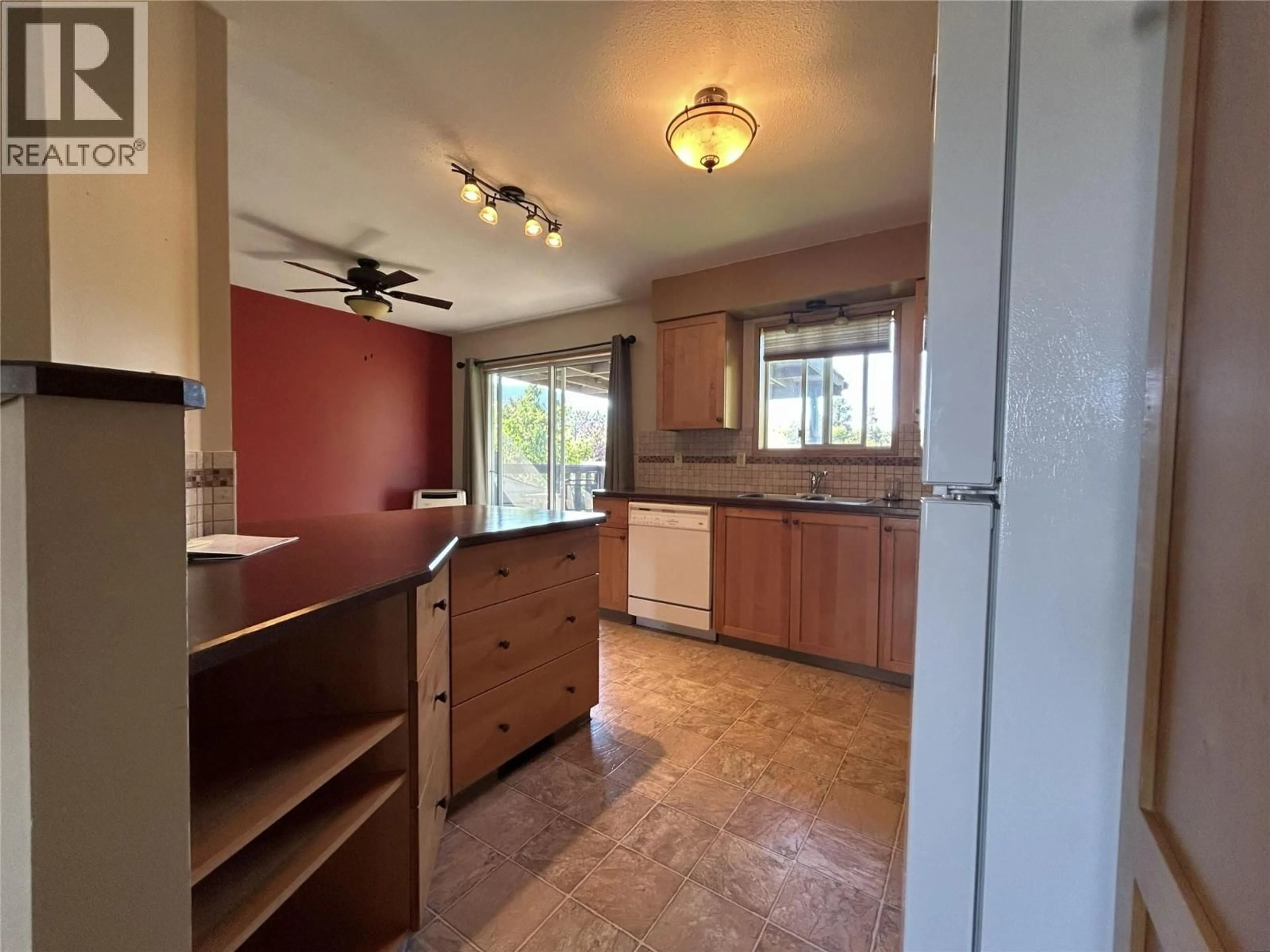 Standard kitchen, ceramic/tile floor for 6683 18TH STREET, Grand Forks British Columbia V0H1H0