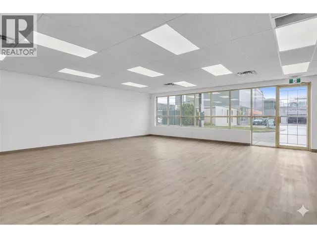 110 - 1751 HARVEY AVENUE, Kelowna 5