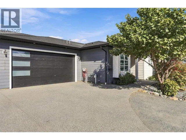 1848 PARKCREST AVENUE, Kamloops 3