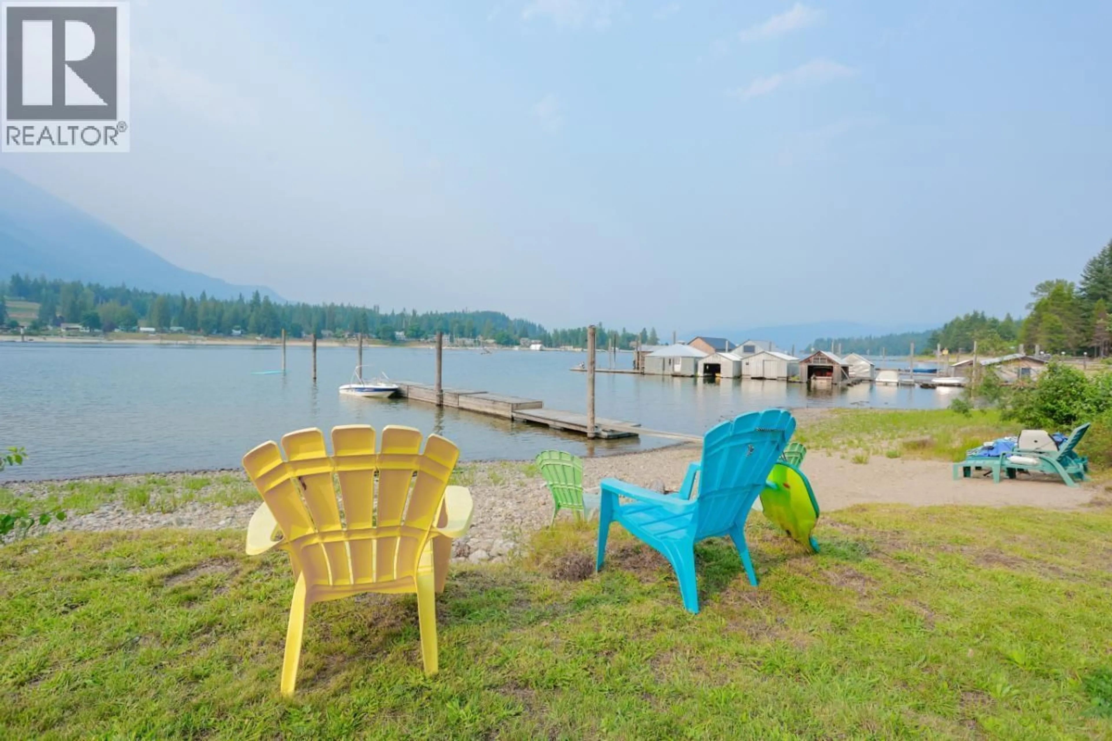 Patio, water/lake/river/ocean view for 8119 MUNCH ROAD, Procter British Columbia V0G1V0