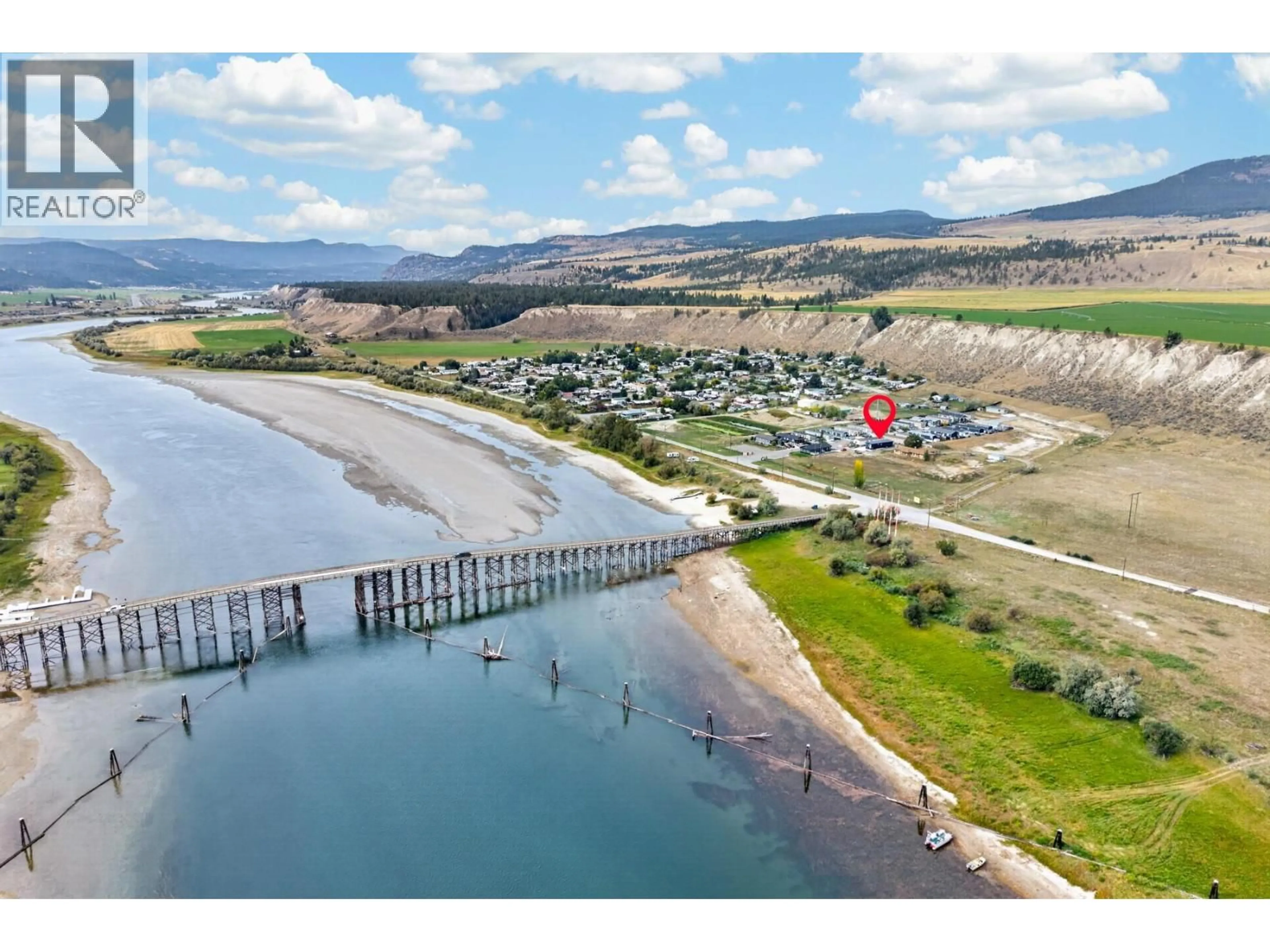 A pic from outside/outdoor area/front of a property/back of a property/a pic from drone, water/lake/river/ocean view for 116 - 5005 RIVER ROAD, Pritchard British Columbia V0E2P0