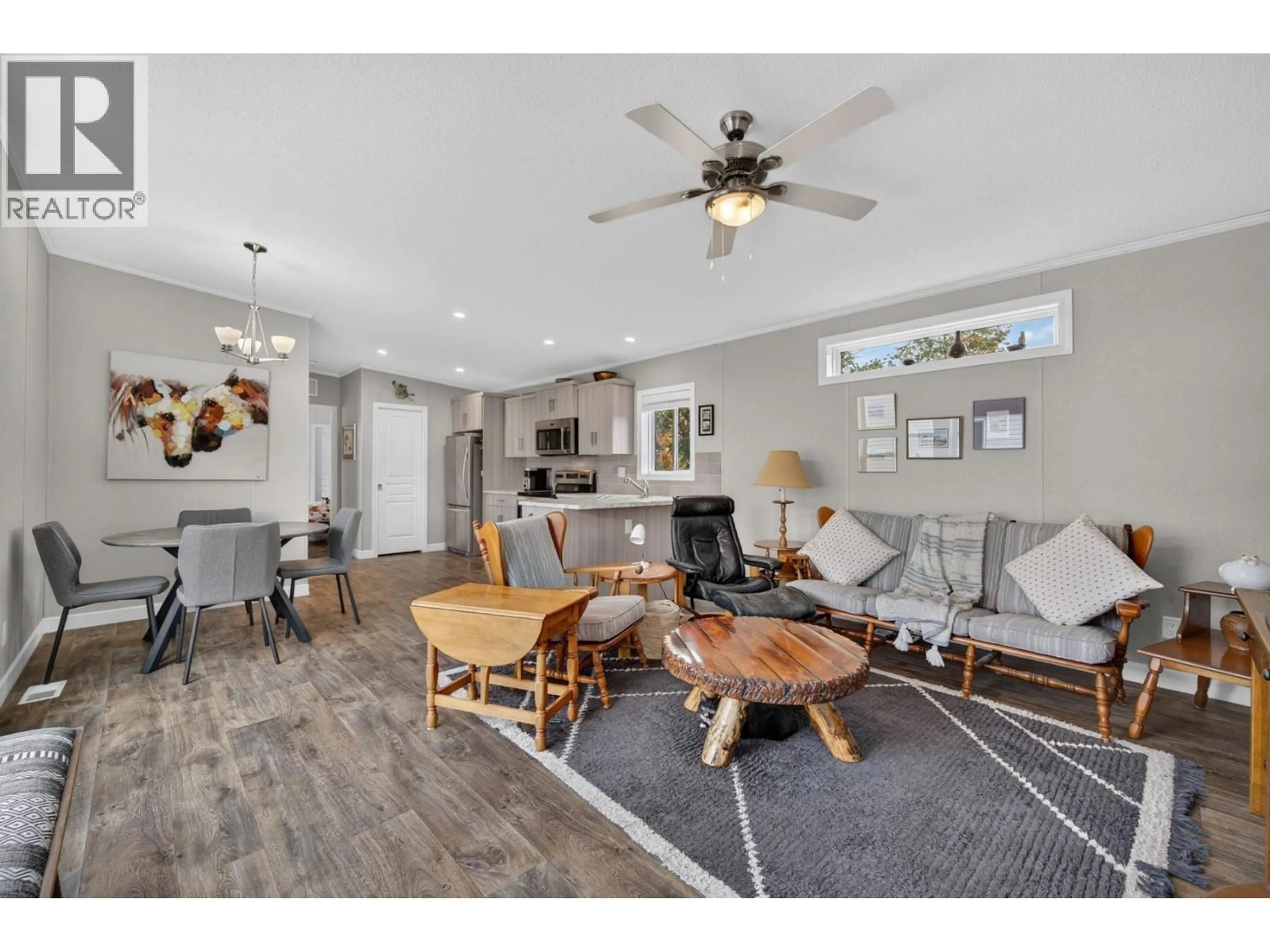 Open concept kitchen, unknown for 116 - 5005 RIVER ROAD, Pritchard British Columbia V0E2P0