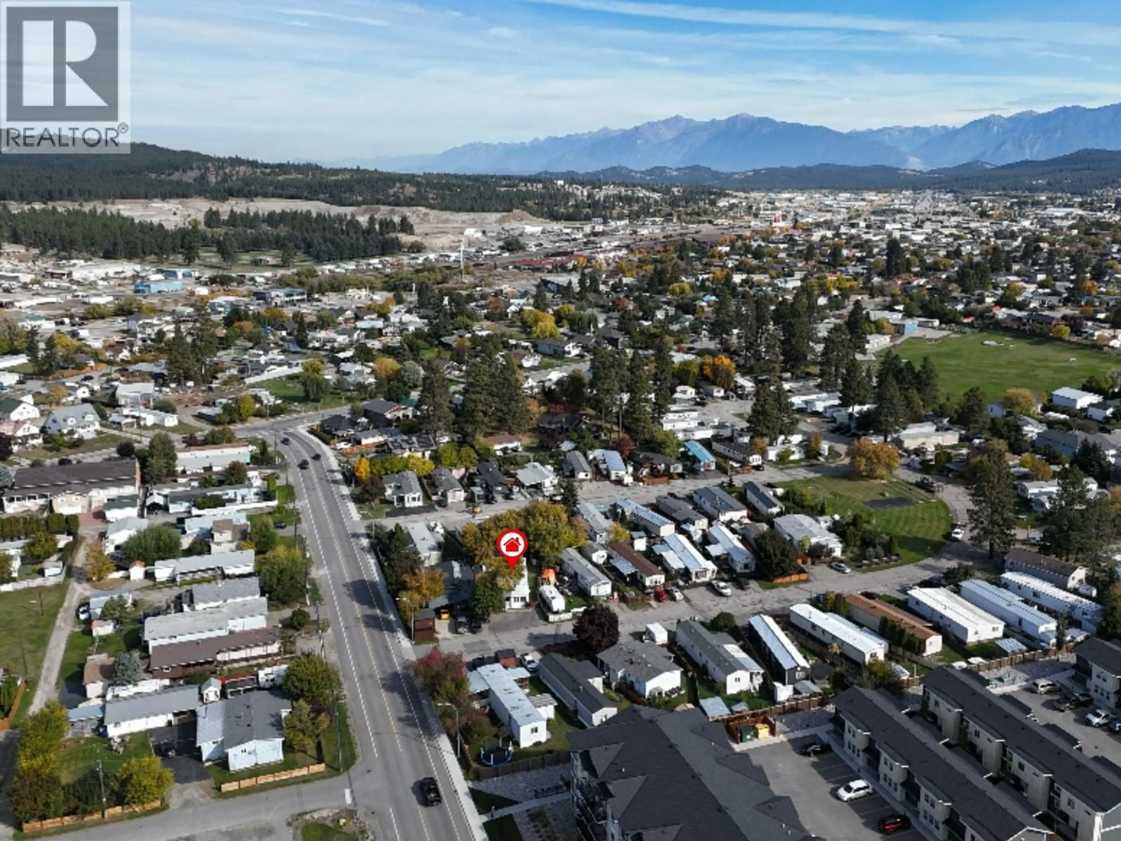 A pic from outside/outdoor area/front of a property/back of a property/a pic from drone, mountain view for 28 - 724 INNES AVENUE SOUTH, Cranbrook British Columbia V1C2A5