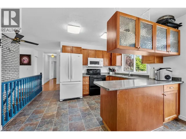 593 BRAEMAR DRIVE, Kamloops 5