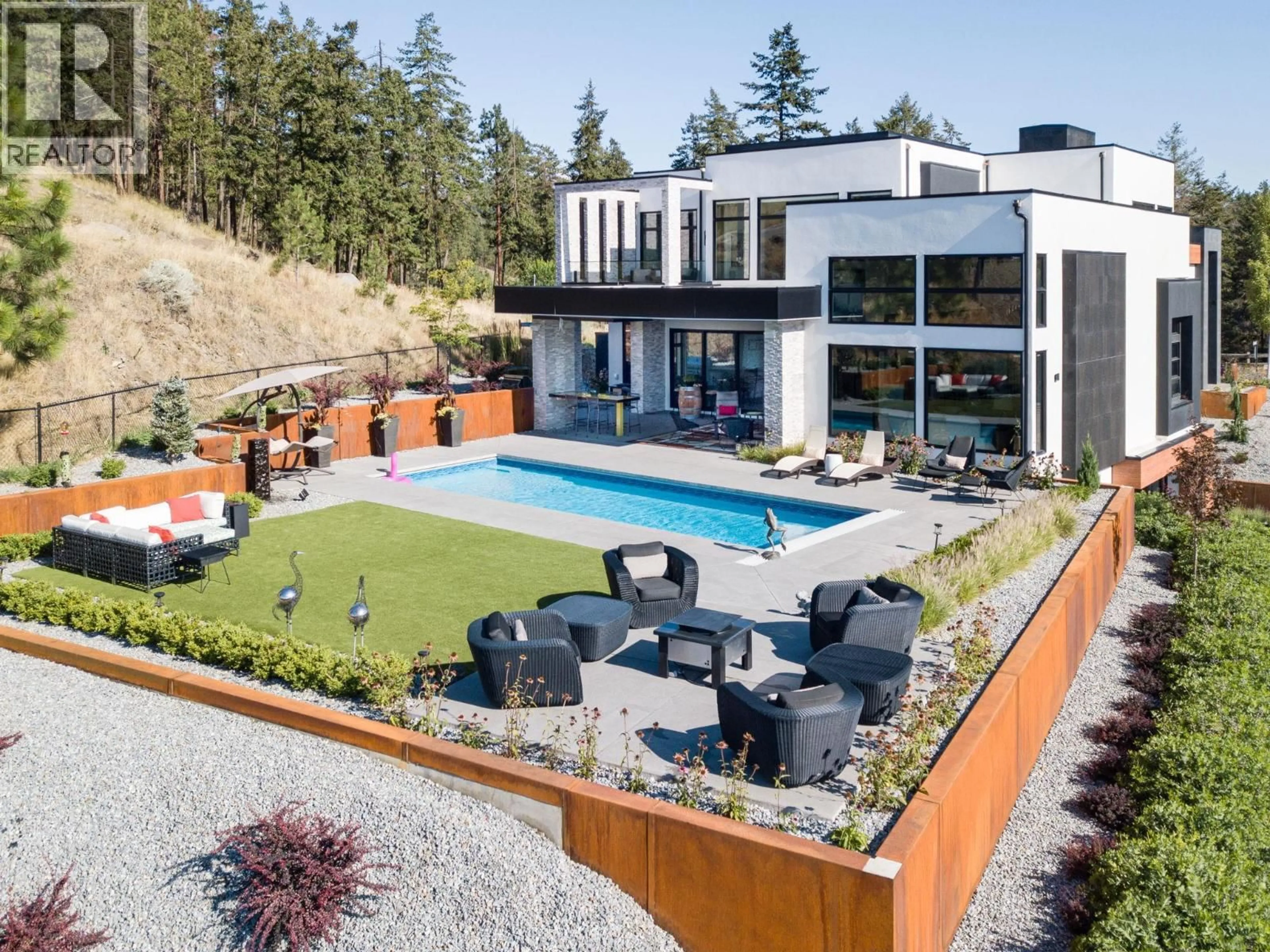 Unknown for 722 HIGHPOINTE PLACE, Kelowna British Columbia V1V2Y3