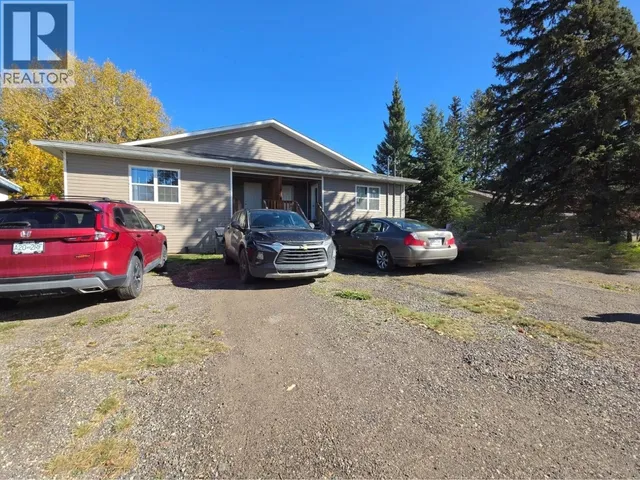 4608 50 AVENUE NORTHEAST, Chetwynd 2