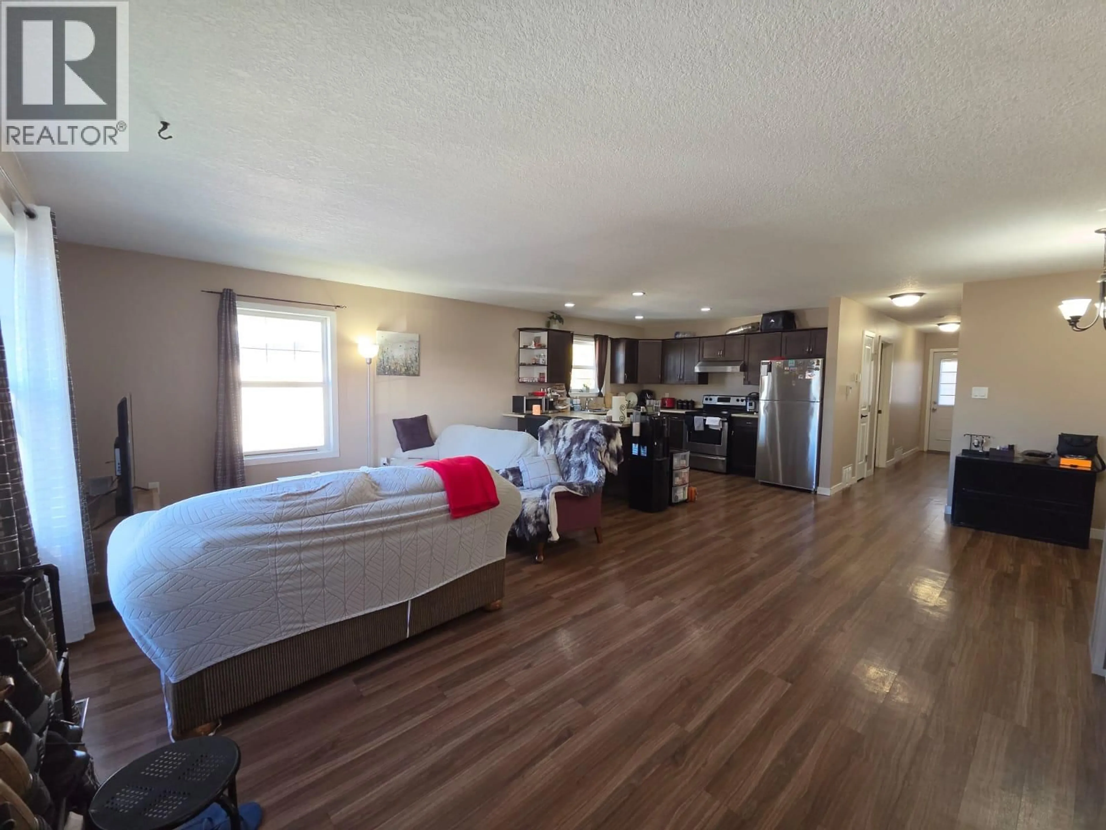 A pic of a room for 4608 50 AVENUE NORTHEAST, Chetwynd British Columbia V0C1J0