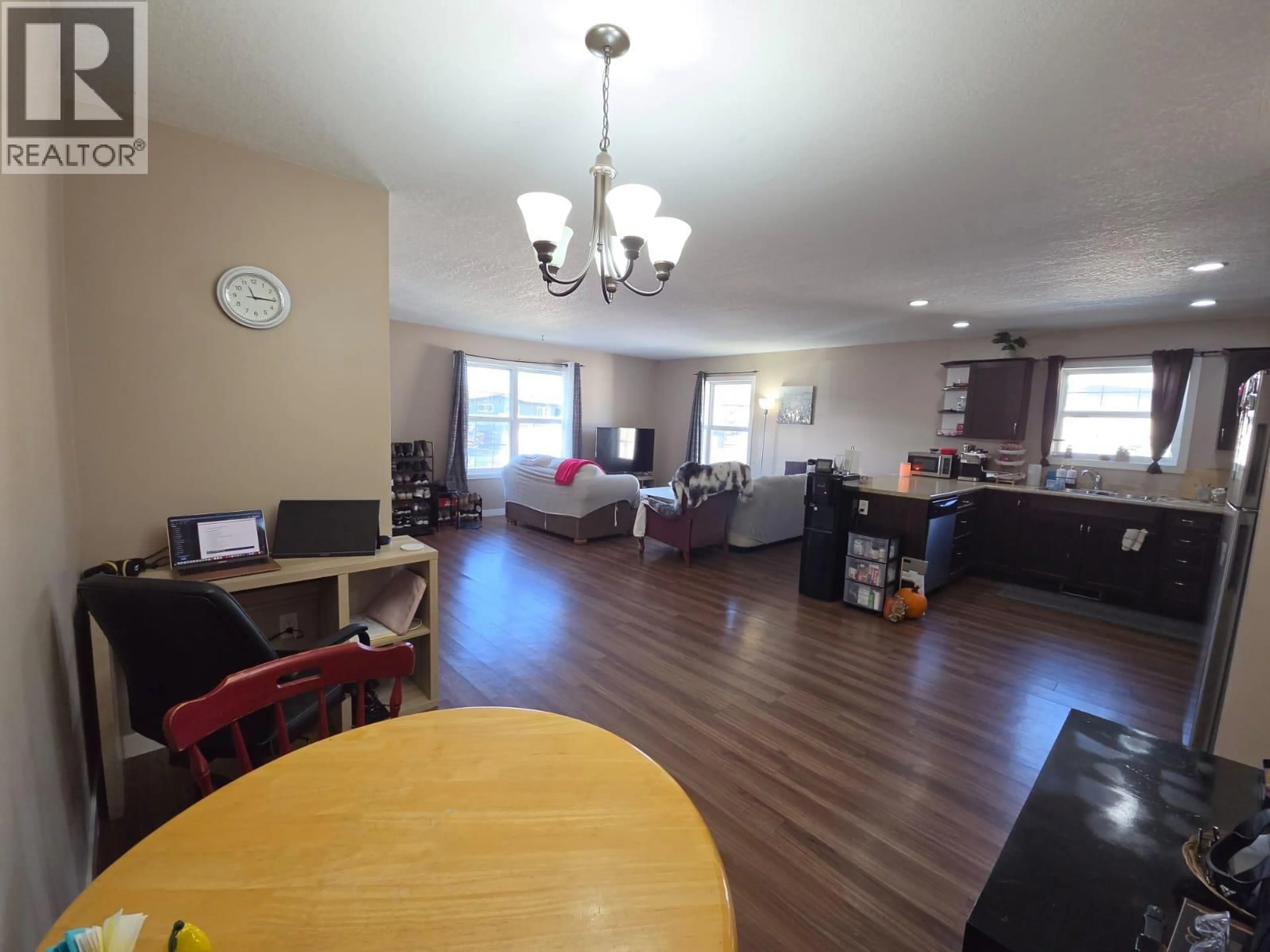 A pic of a room for 4608 50 AVENUE NORTHEAST, Chetwynd British Columbia V0C1J0