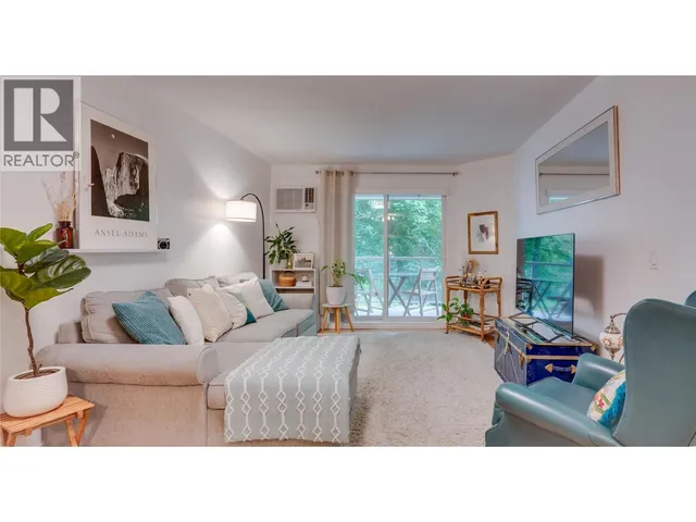105 - 1965 PANDOSY STREET, Kelowna 5