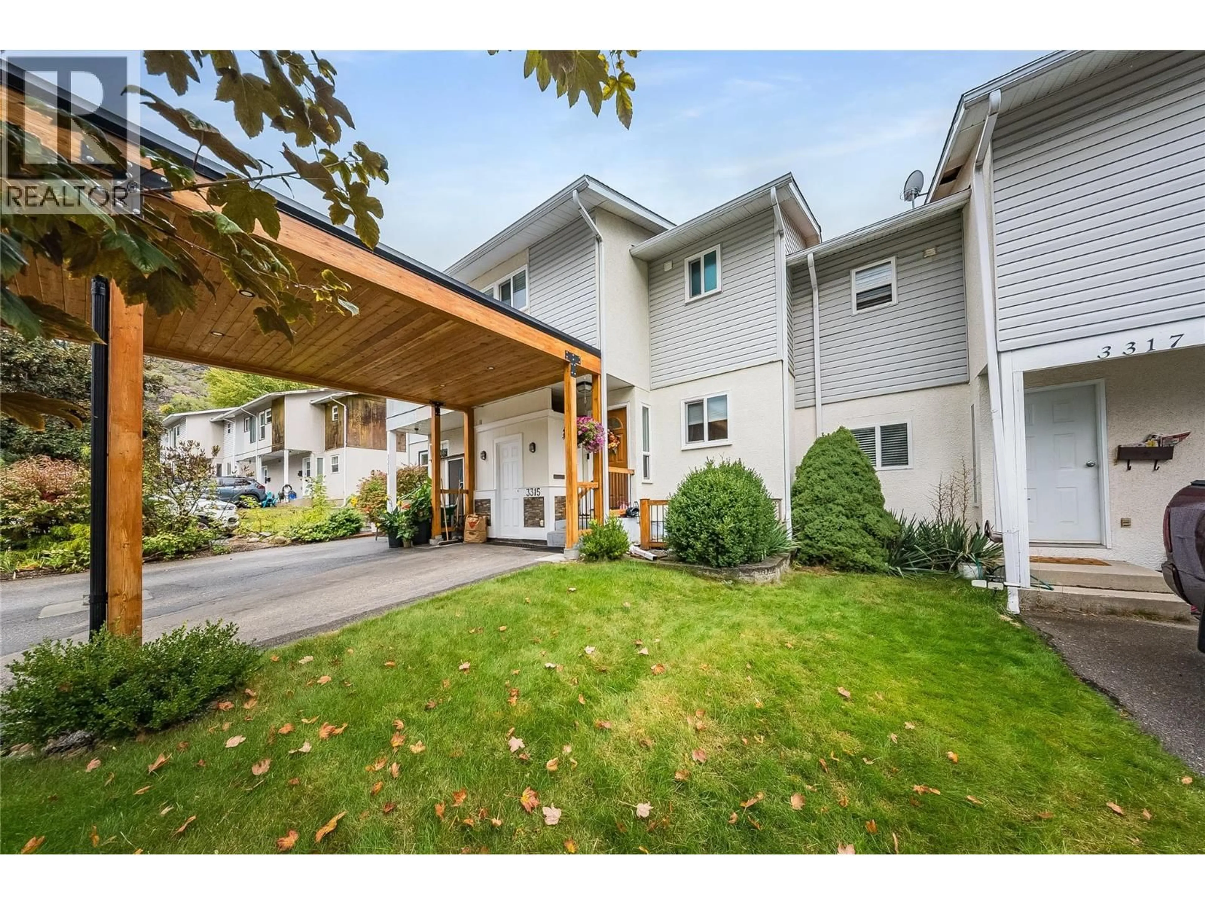 Unknown for 3315 LAUREL CRESCENT, Trail British Columbia V1R4M6