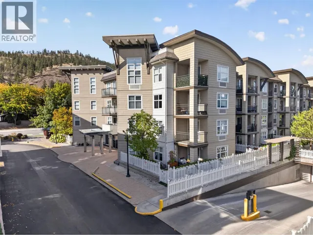 211 - 547 YATES ROAD, Kelowna 3