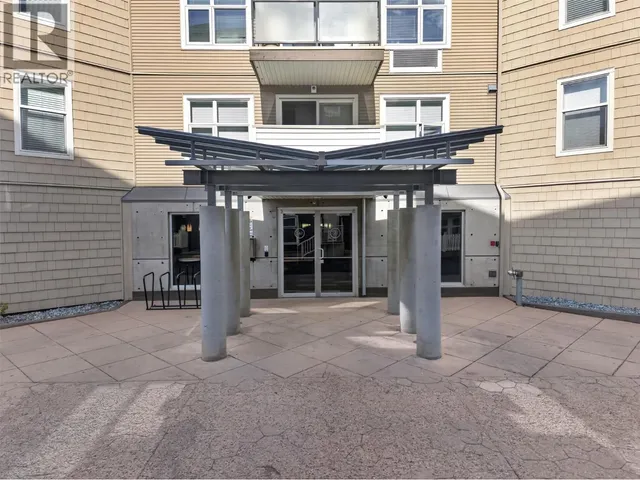 211 - 547 YATES ROAD, Kelowna 4