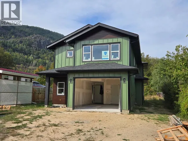 209 12TH AVENUE FRONTAGE ROAD, Genelle 3