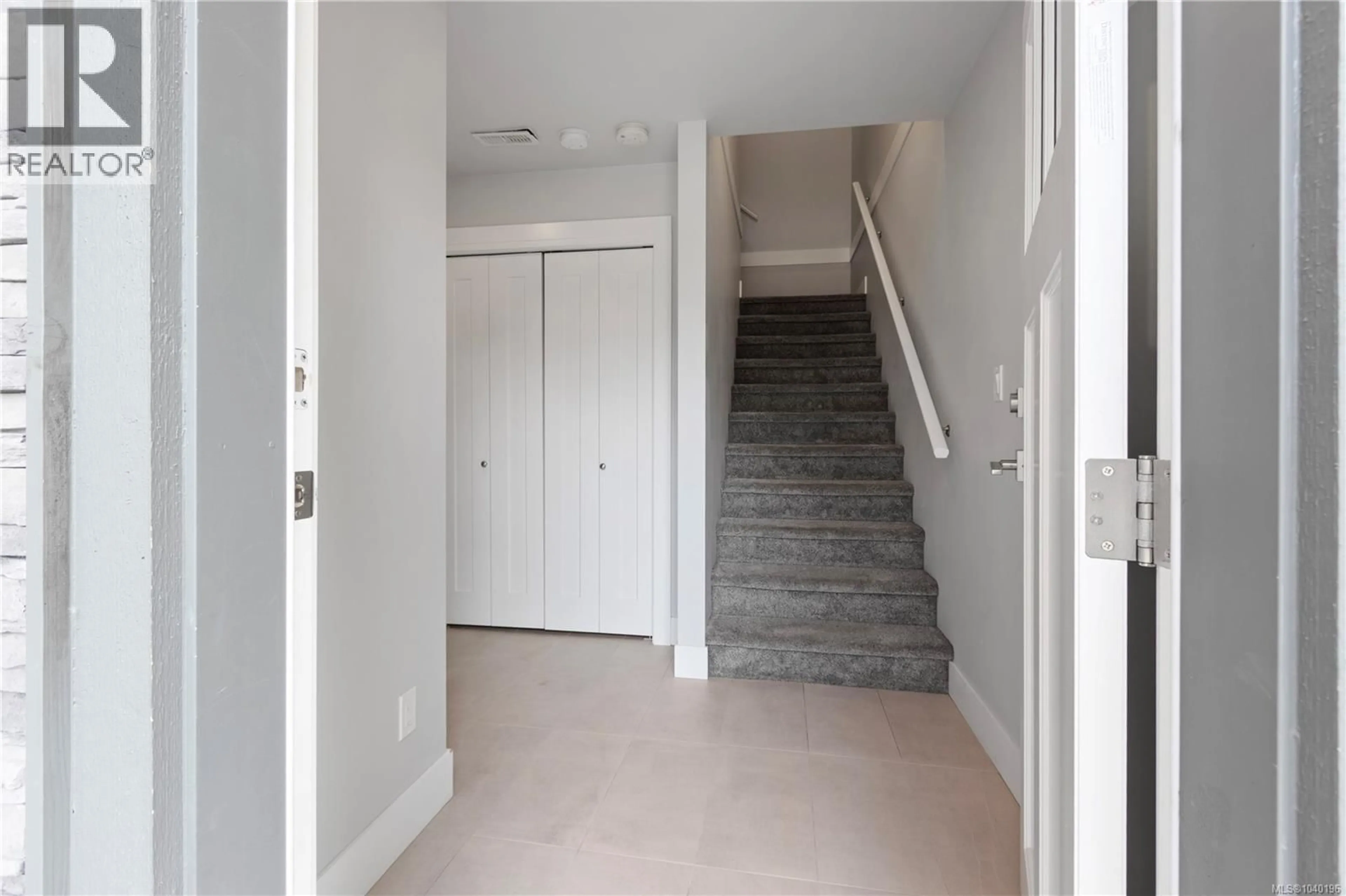 Unknown for 277 WESTWOOD ROAD, Nanaimo British Columbia V9R6S4