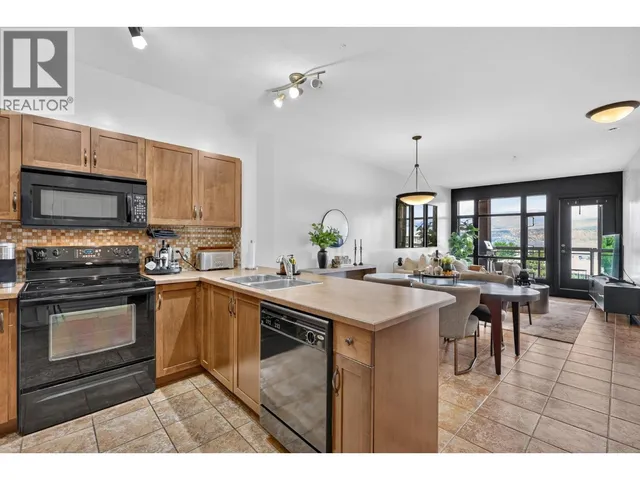 504 - 654 COOK ROAD, Kelowna 2