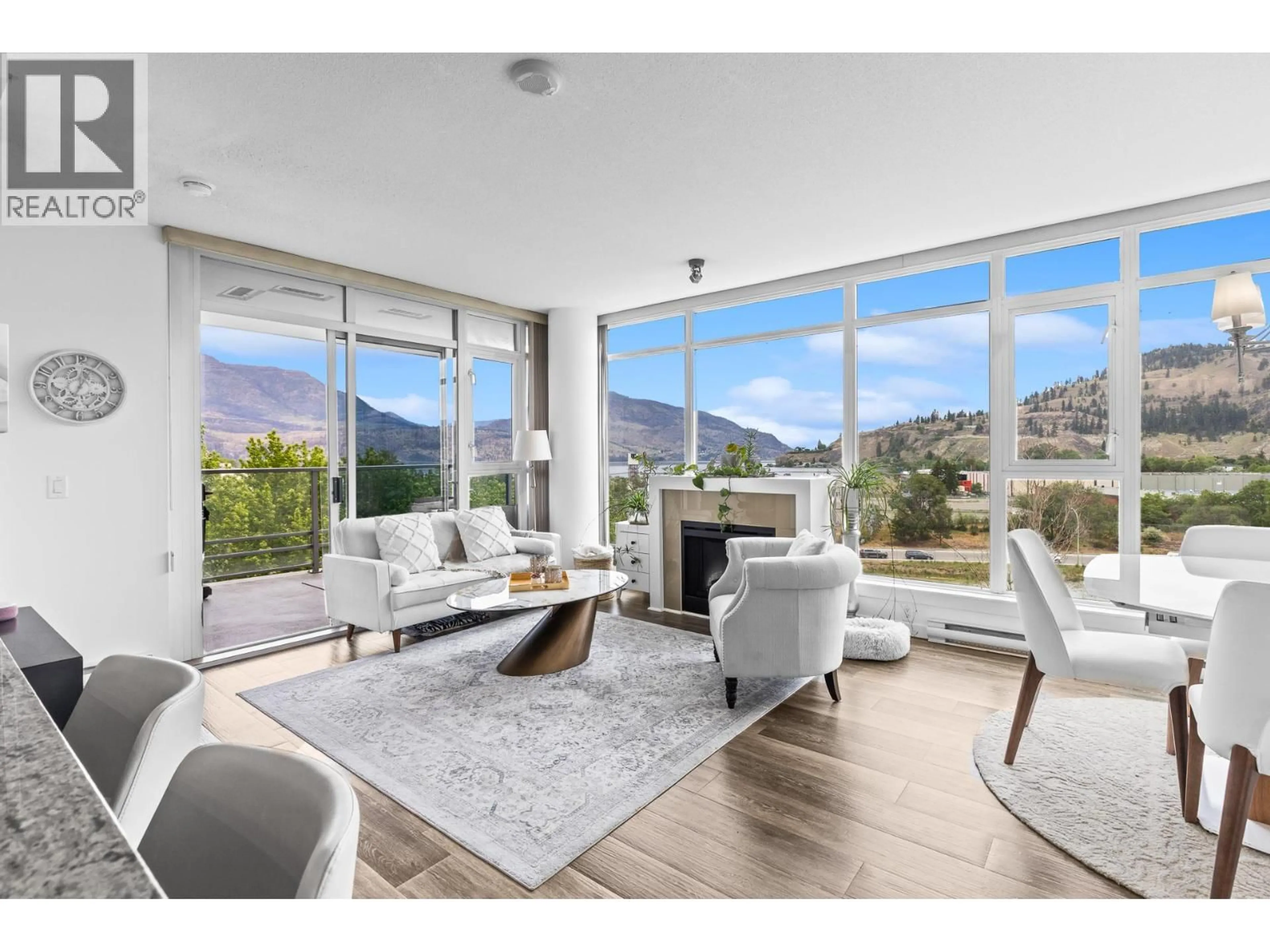 Living room with furniture, unknown for 702 - 1075 SUNSET DRIVE, Kelowna British Columbia V1Y9Y9