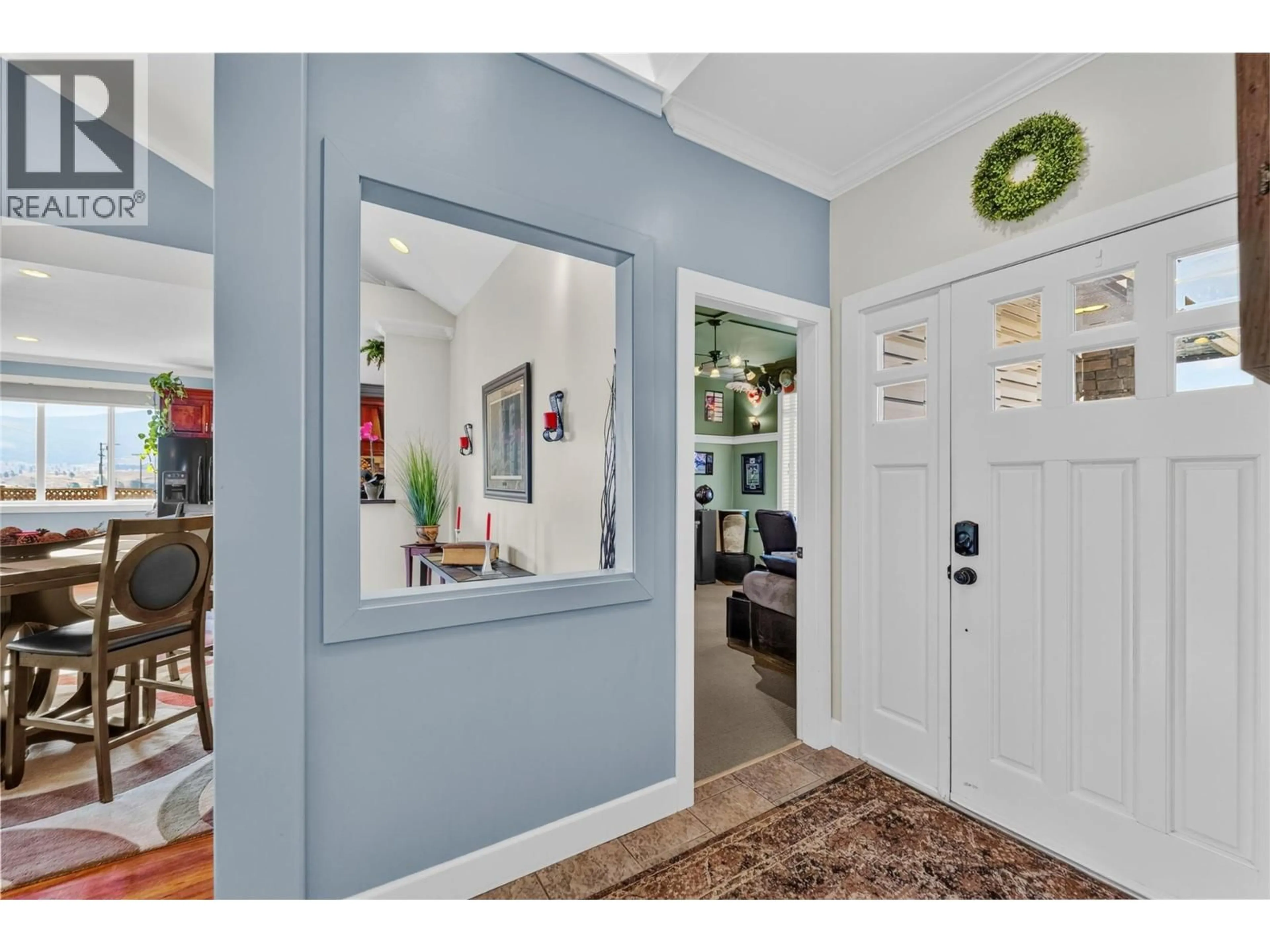 Indoor entryway for 2674 FORKSDALE COURT, Merritt British Columbia V1K1P8