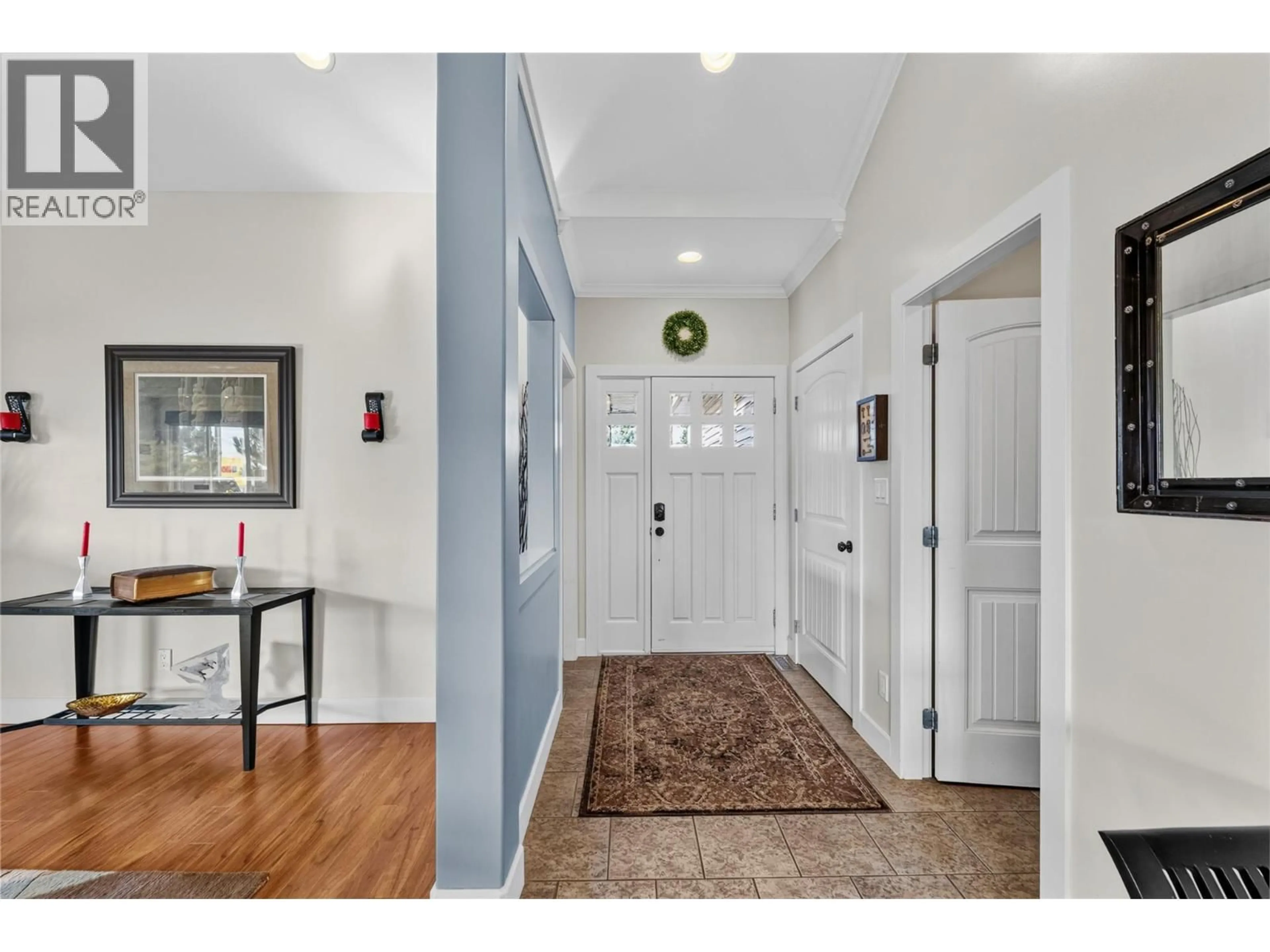 Indoor entryway for 2674 FORKSDALE COURT, Merritt British Columbia V1K1P8