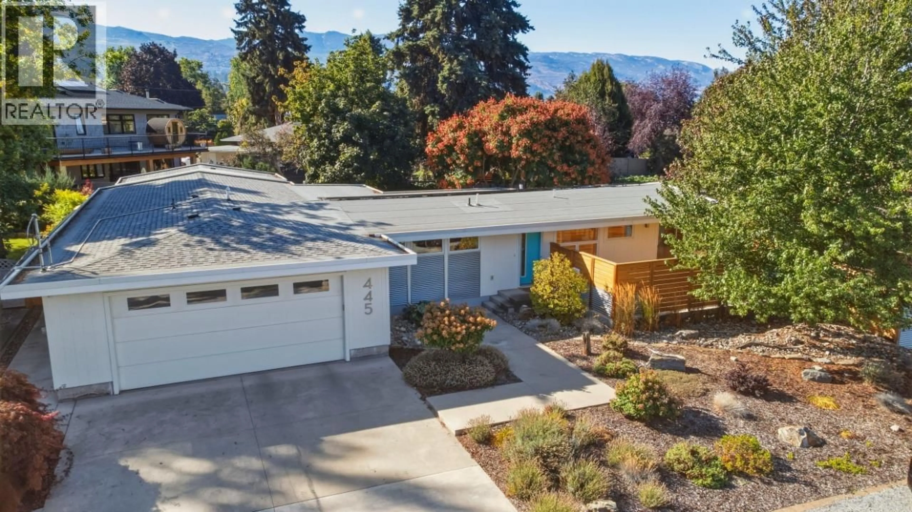 A pic from outside/outdoor area/front of a property/back of a property/a pic from drone, unknown for 445 SARSONS ROAD, Kelowna British Columbia V1W1C3