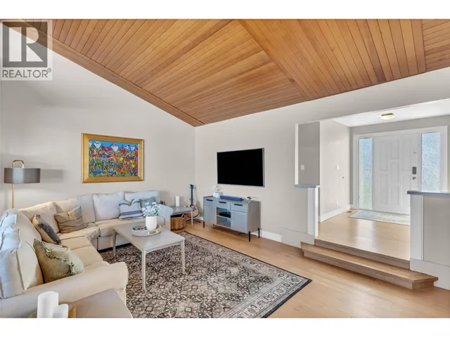 2245 THACKER DRIVE, West Kelowna 5