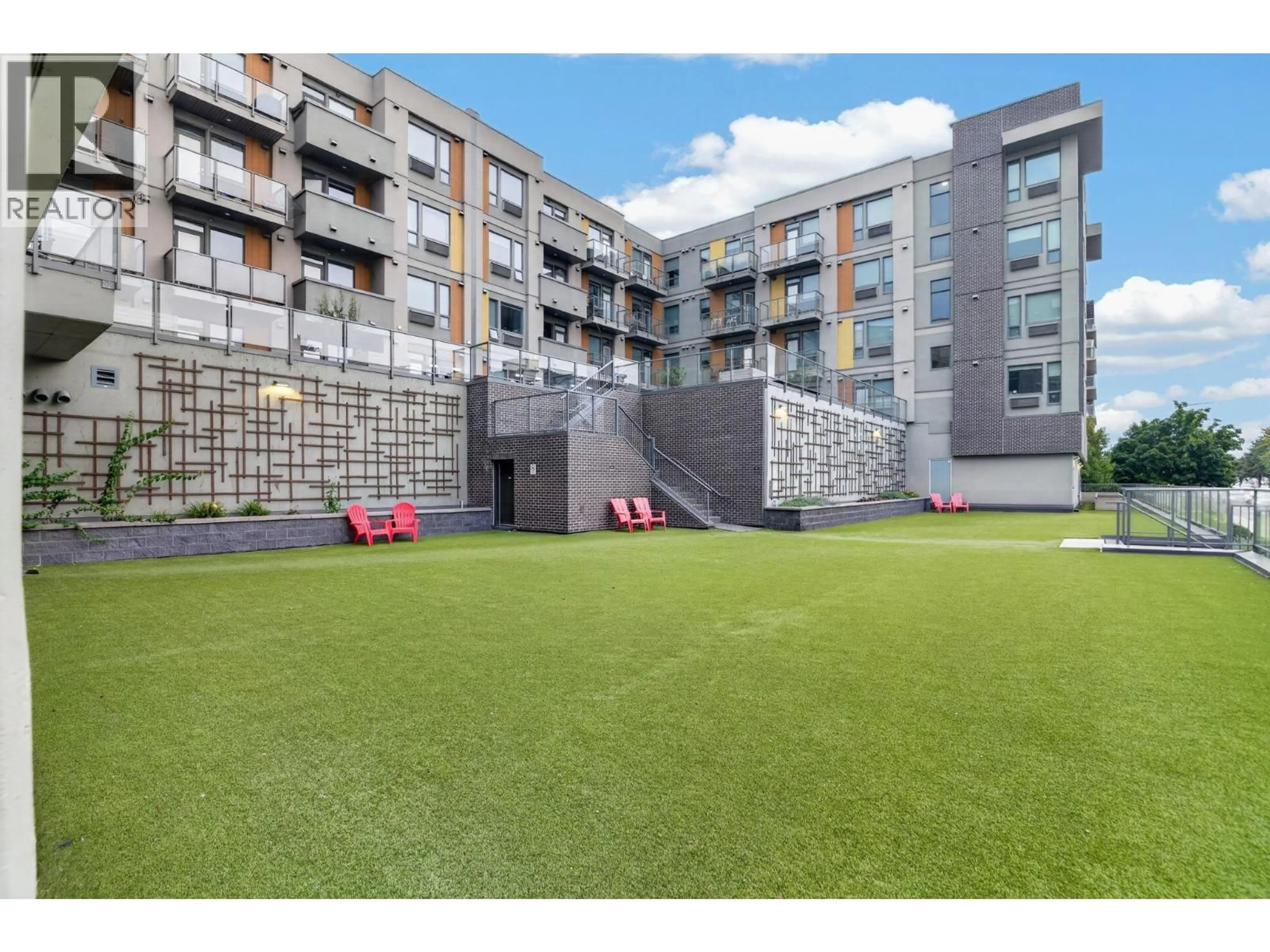 Unknown for 347 - 925 LEON AVENUE, Kelowna British Columbia V1Y0E5